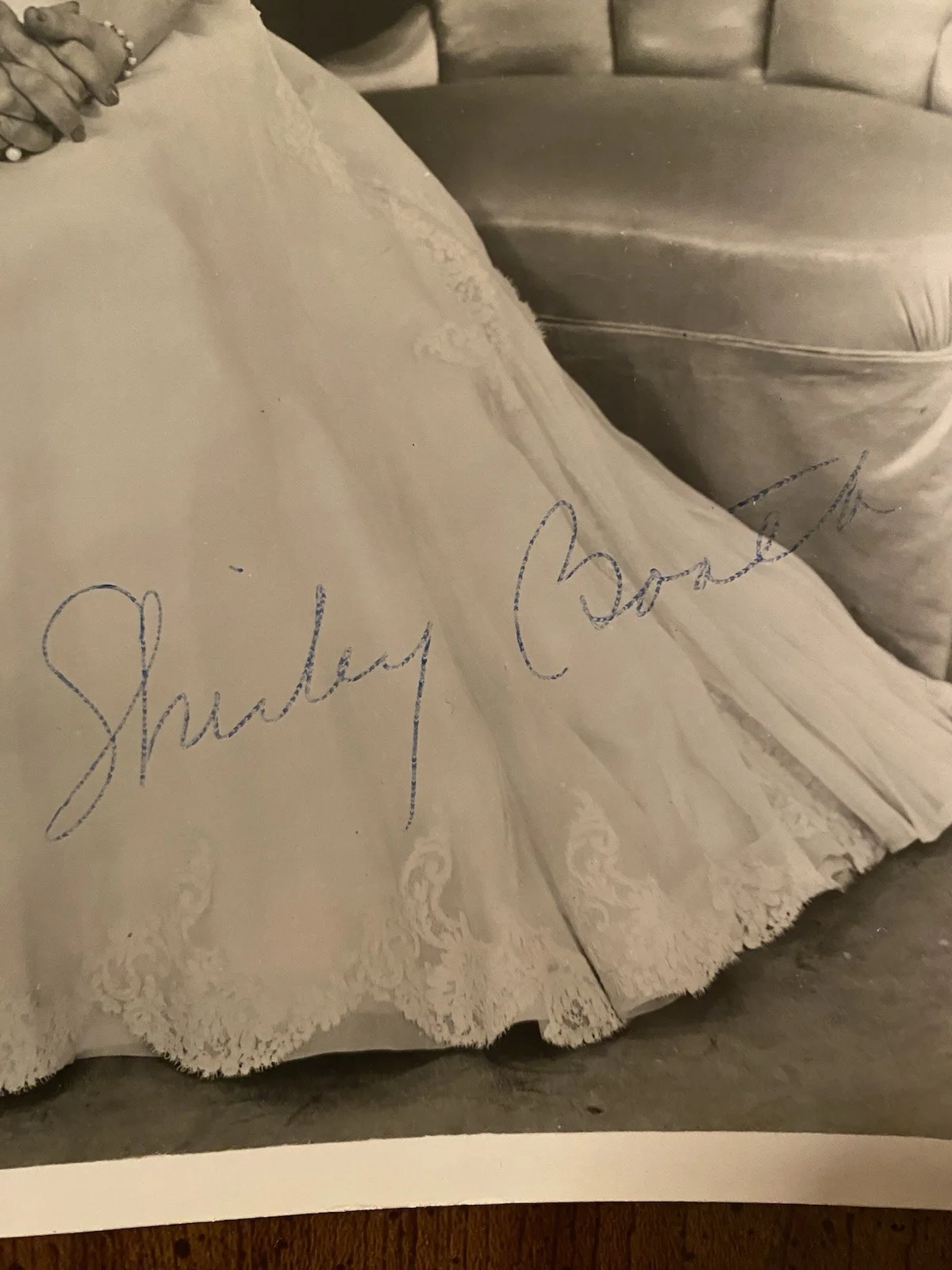 Shirley Booth — Shirley Booth Signed Autographed Photo With COA Hazel Year Without A Santa Claus, image 2
