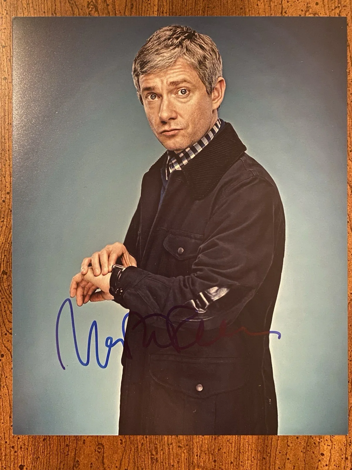 Martin Freeman — Martin Freeman Signed Autographed Photo With COA Black Panther The Hobbit