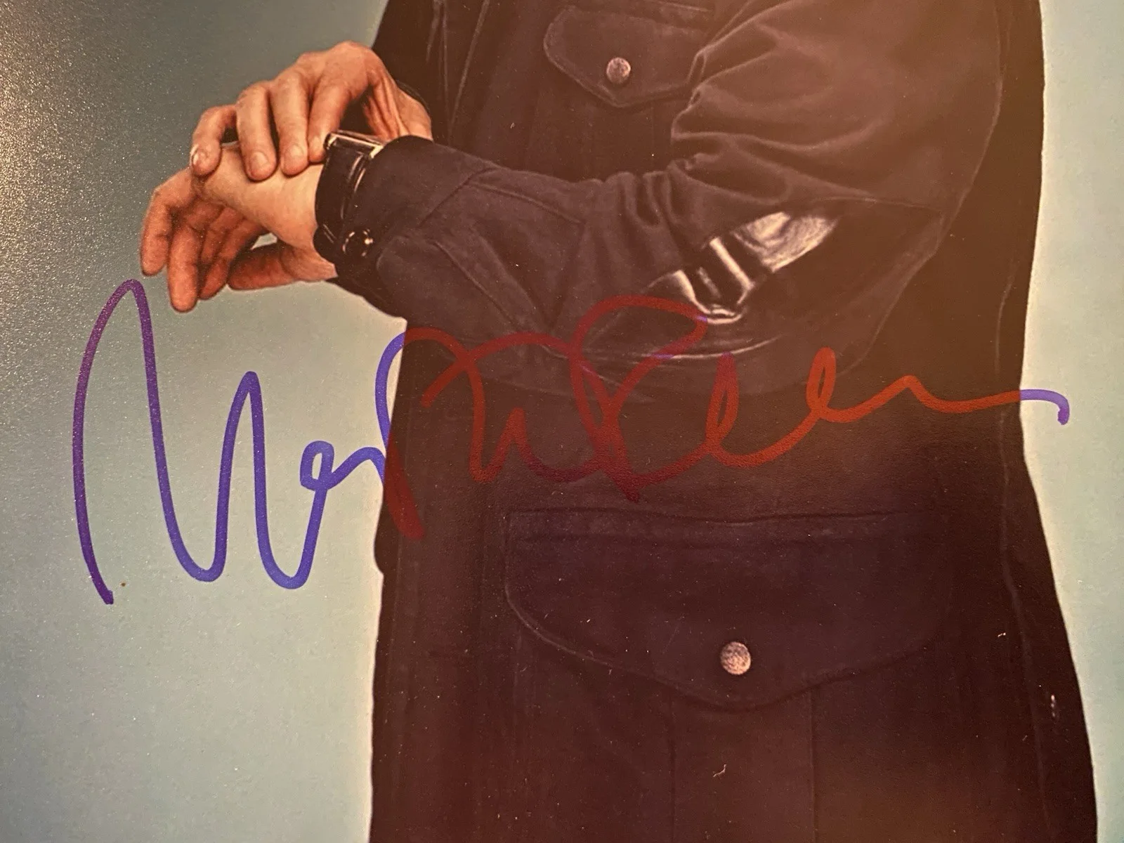 Martin Freeman — Martin Freeman Signed Autographed Photo With COA Black Panther The Hobbit, изображение 2