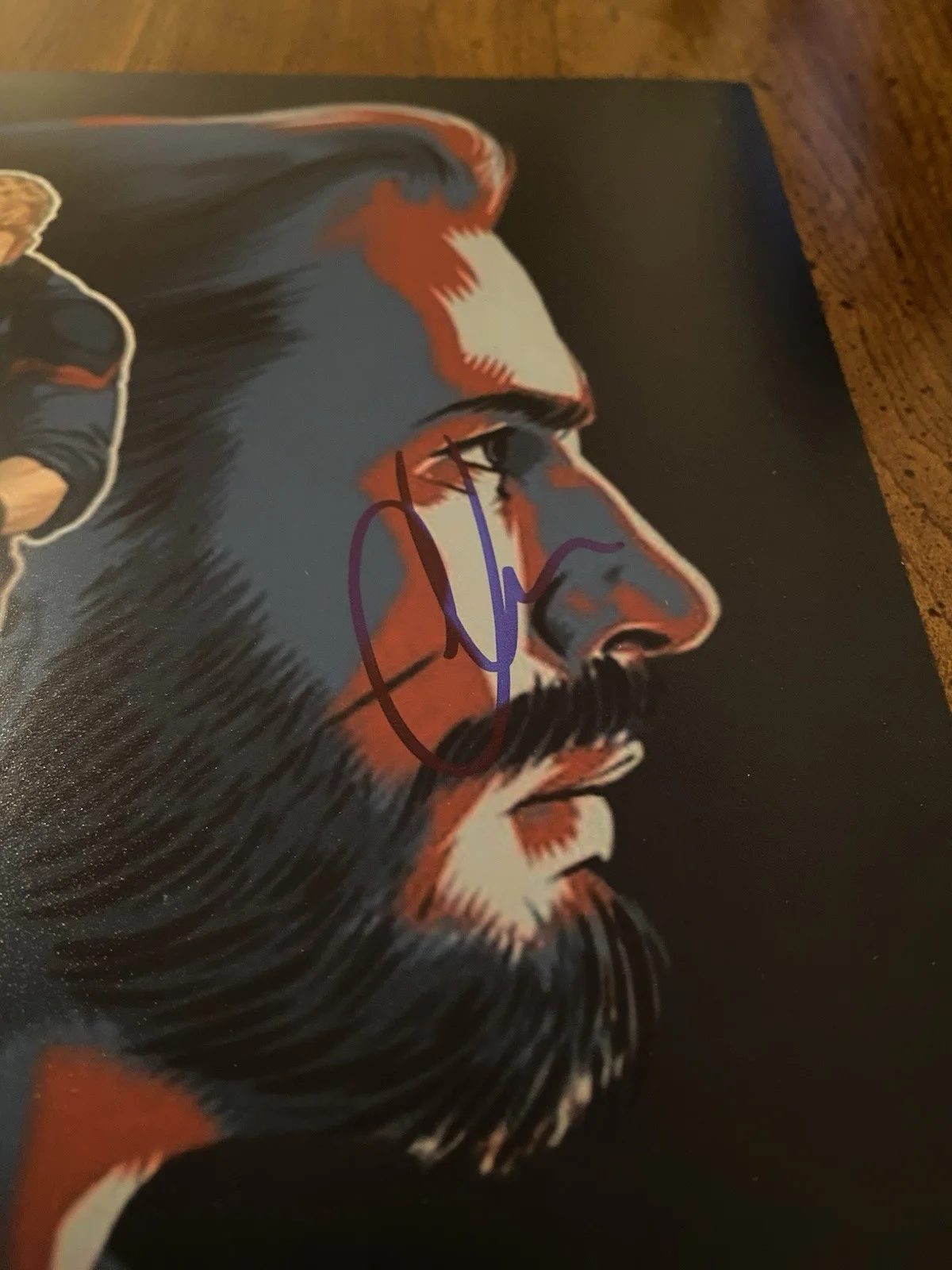 Chris Evans — Chris Evans Signed Autographed Photo w COA Captain America Avengers Infinity War, изображение 3