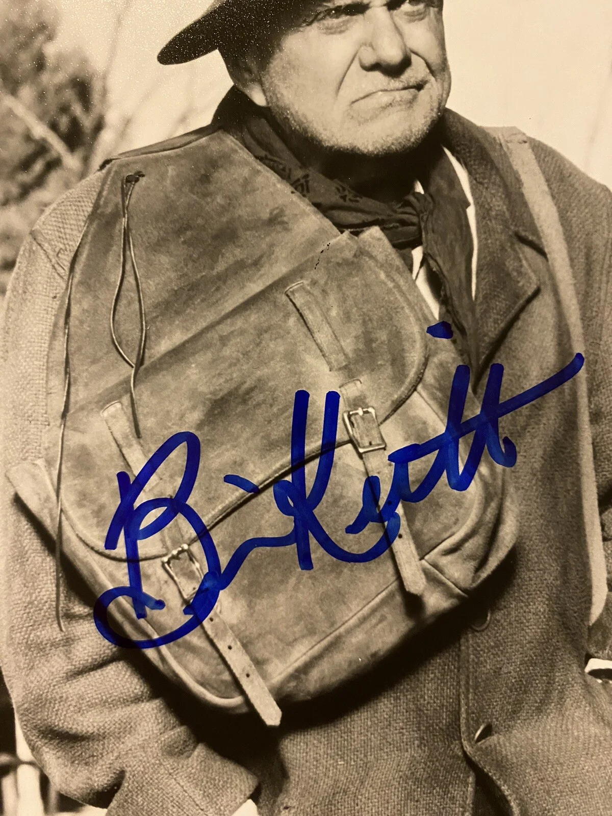 Brian Keith — Brian Keith Signed Autographed Photo Family Affair The Parent Trap With LOA, изображение 2