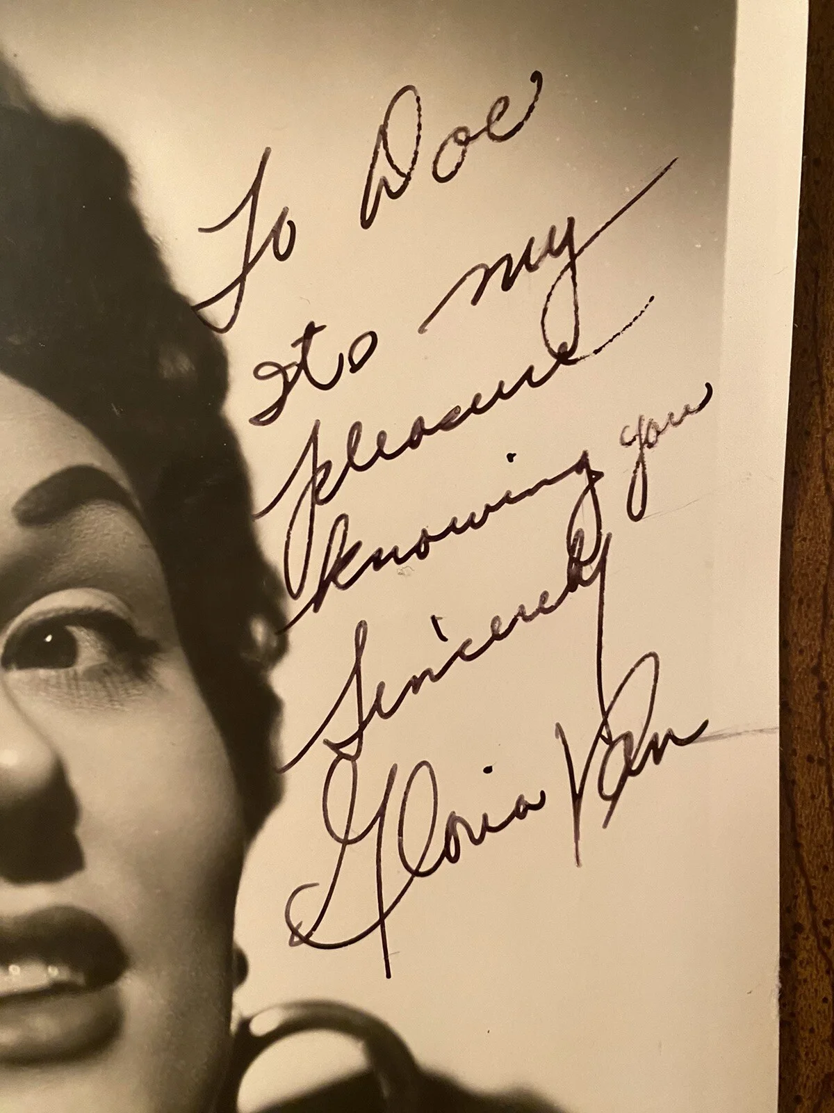 Gloria Van — Gloria Van Signed Autographed Photo With COA Wayne King The Little Revue, изображение 2