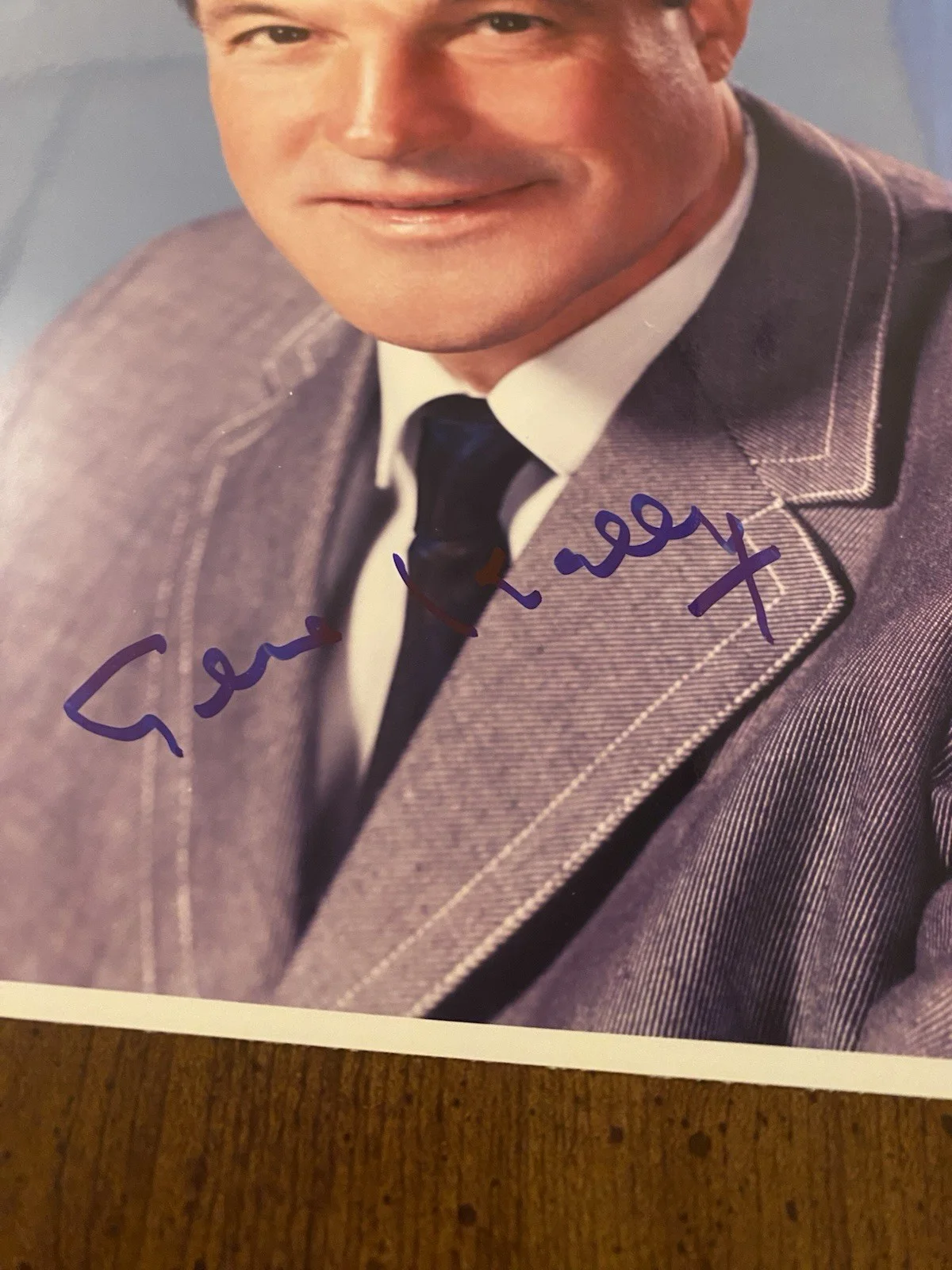 Gene Kelly — Gene Kelly Signed Autographed Photo With COA Singin In The Rain Anchors Aweigh, изображение 3
