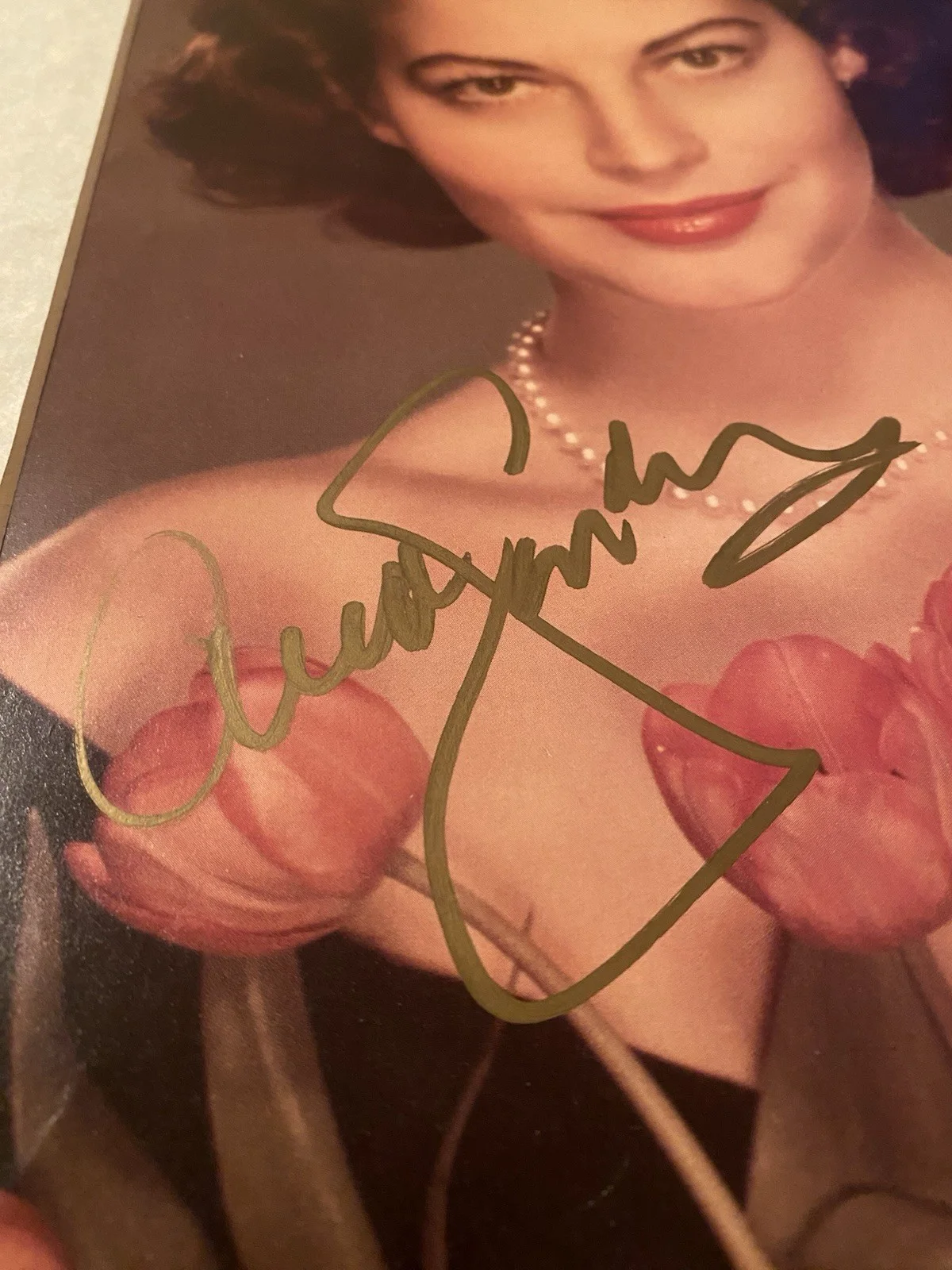 Ava Gardner — Ava Gardner Signed Autographed Photo w COA Mogambo The Killers Barefoot Contessa, изображение 4