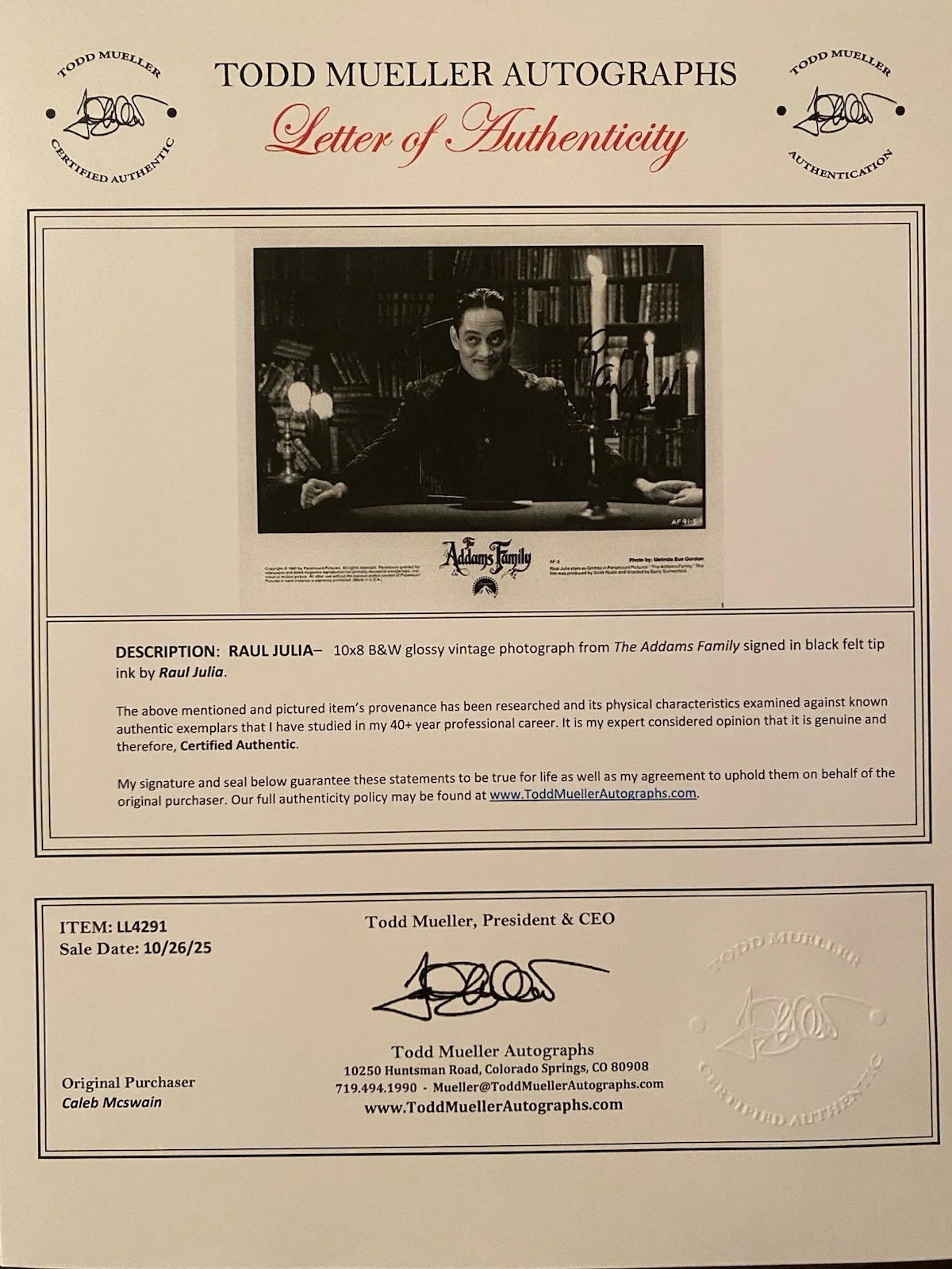 Raul Julia — Raul Julia Signed Autographed Photo With COA The Addams Family Gomez RARE, изображение 4