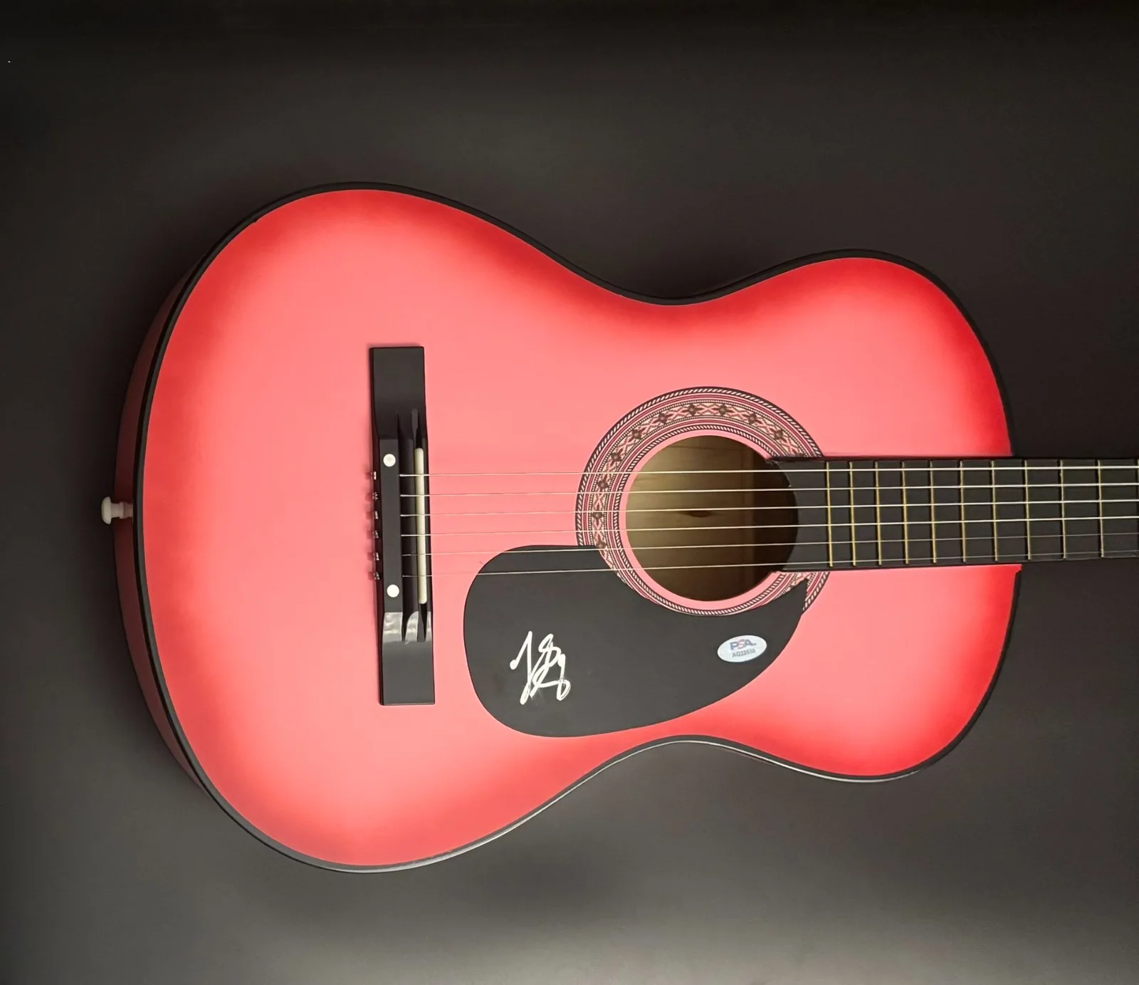 PSA Things a Man Oughta Know Star * LAINEY WILSON * Signed Acoustic Guitar COA, image 2