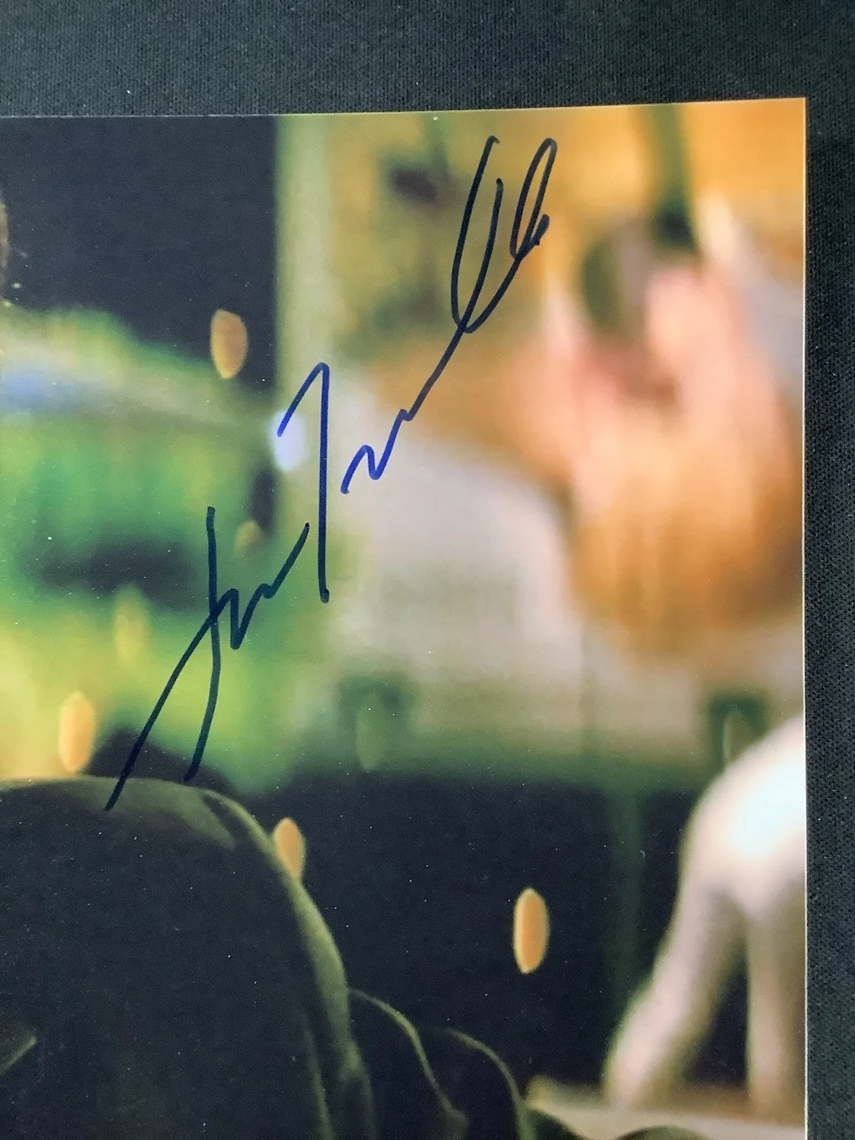 John Travolta — John Travolta Signed Photo 8x10 Face Off Grease Pulp Fiction Autograph Beckett, изображение 3