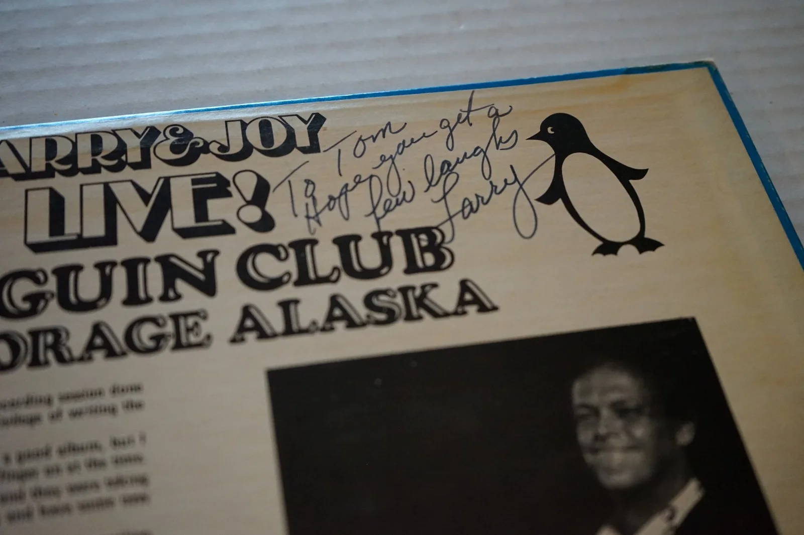 Larry & Joy Live At The Penguin Club LP AUTOGRAPHED By Joy Philbin wife Of Regis, изображение 4