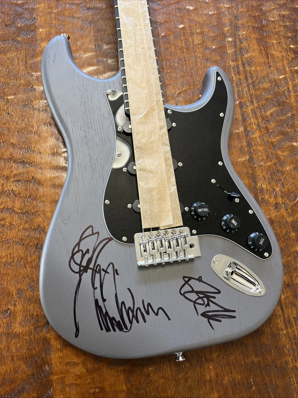 Rick Nielsen Robin Zander Signed Electric Guitar JSA Coa Autographed Cheap Trick, image 2