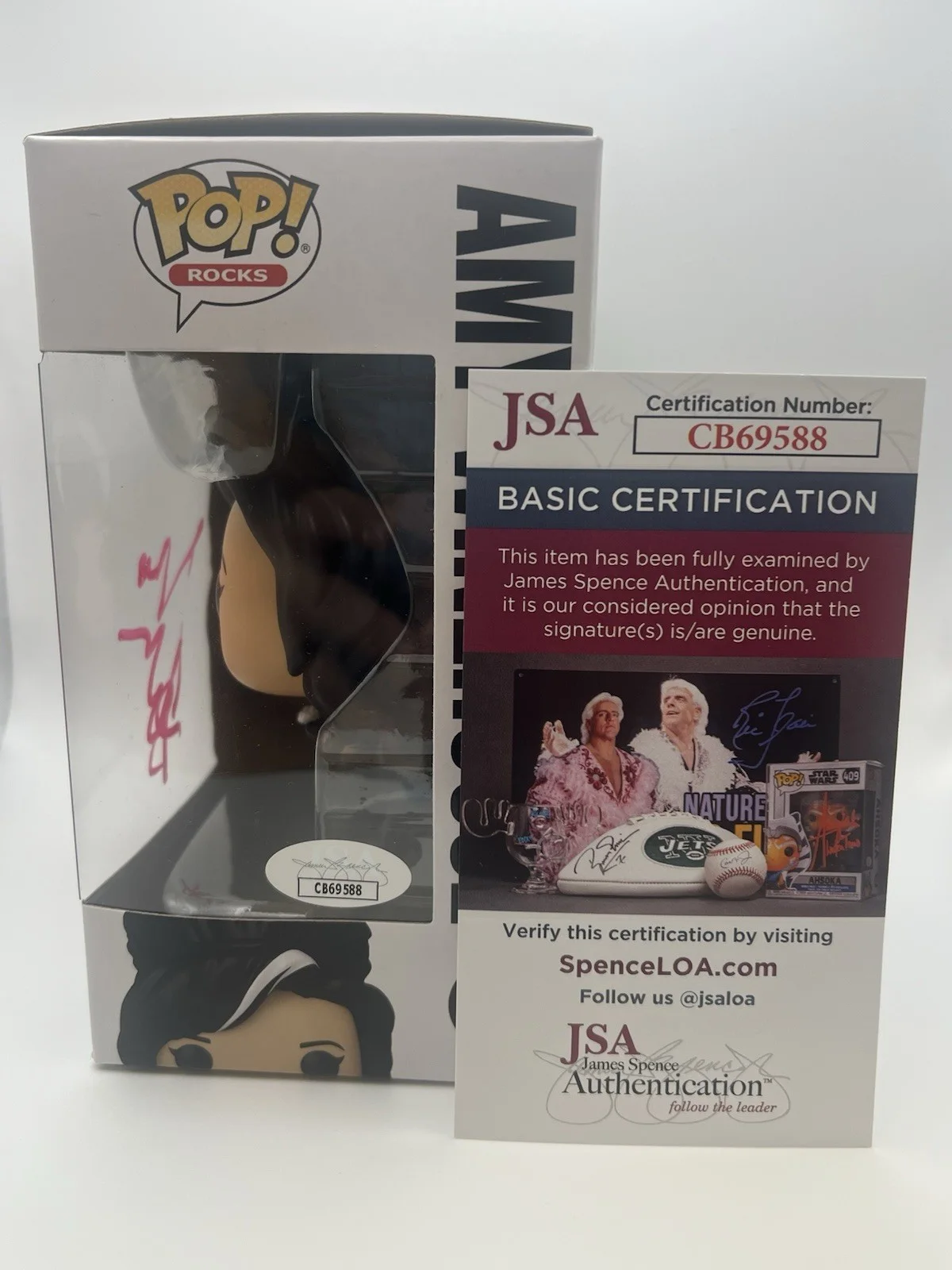 Marisa Abela Signed Autographed Amy Winehouse Funko Pop #366 w/JSA COA, изображение 3