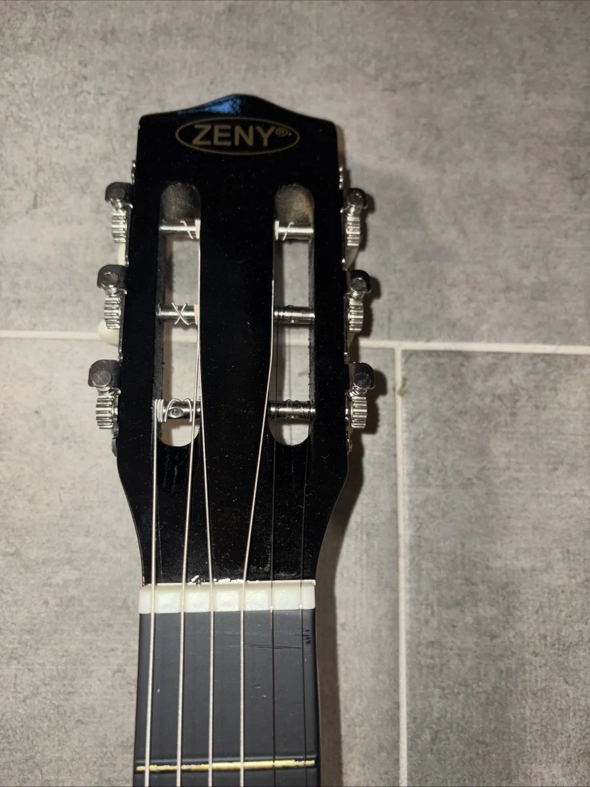 CHRIS STAPLETON SIGNED ACCOUSTIC GUITAR, image 4