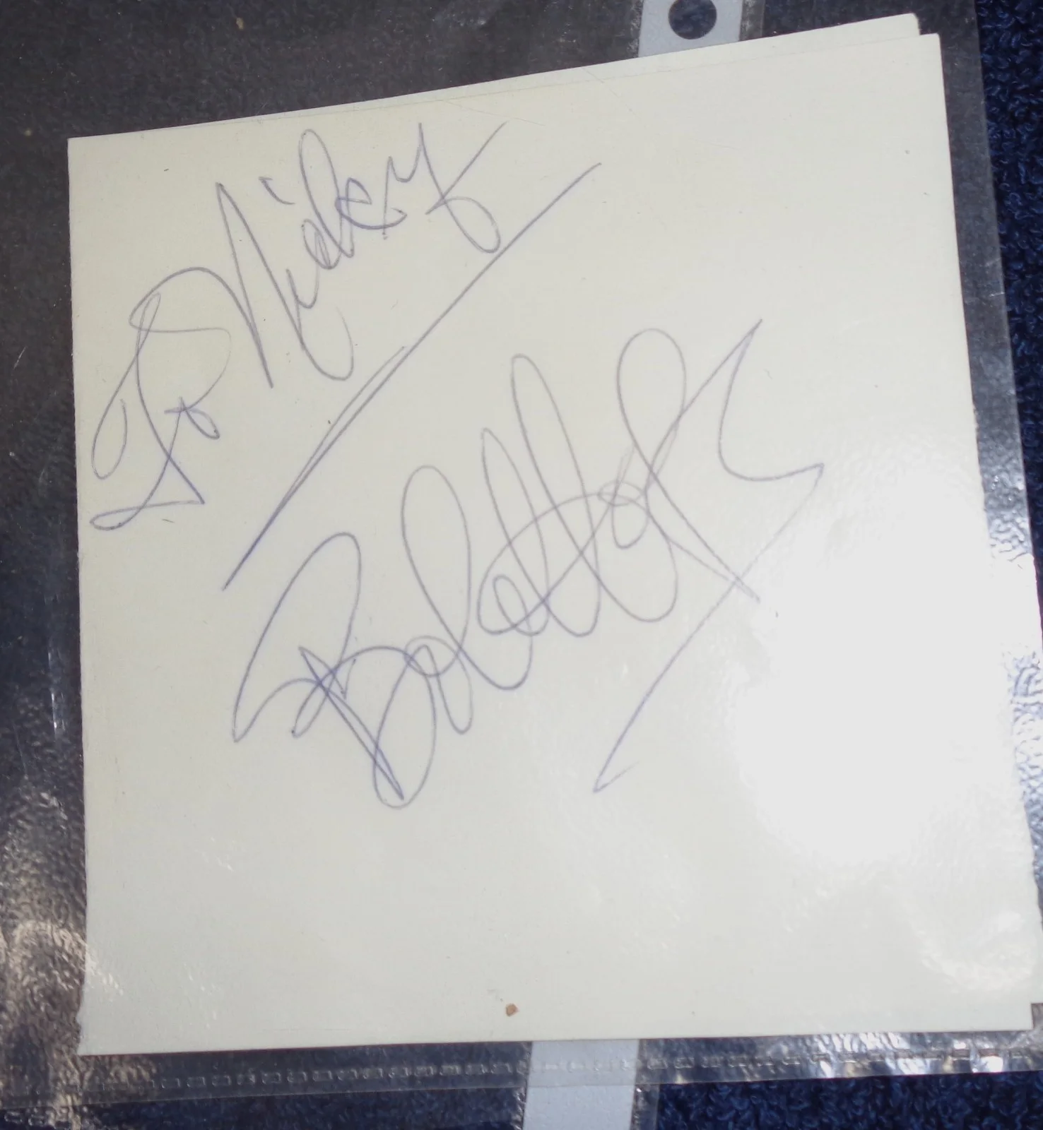Bob Hope — Bob Hope Autograph on 4 in Paper, image 2