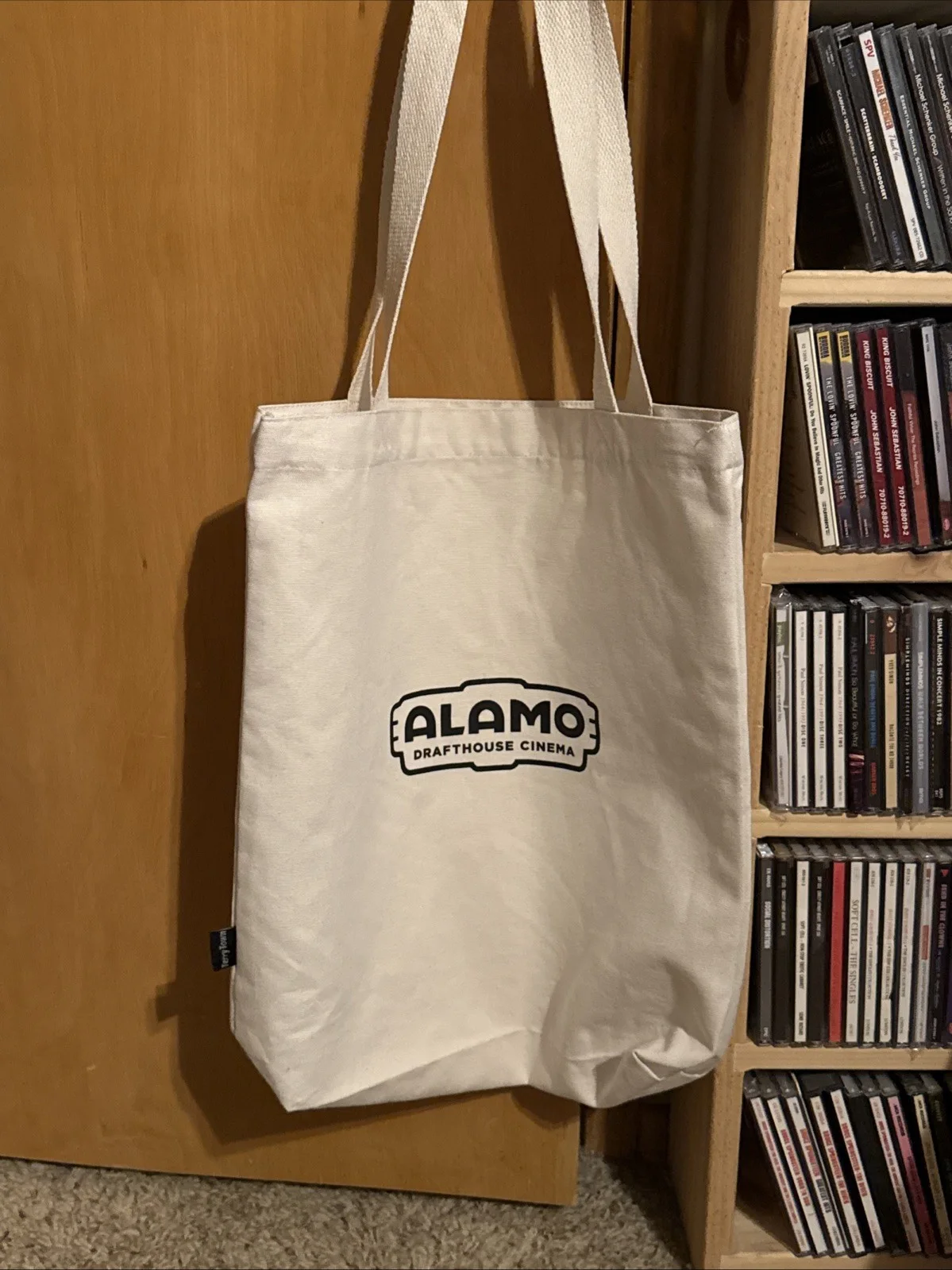 BUGONIA 2025 PROMO CANVAS TOTE BAG EMMA STONE ALAMO DRAFT HOUSE SAN FRANCISCO, image 2