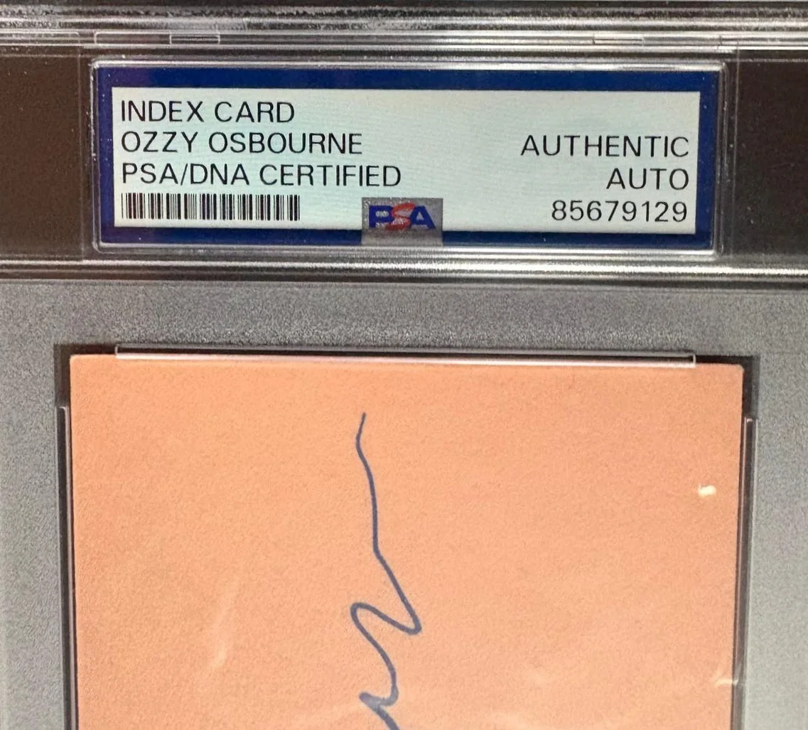 Ozzy Osbourne — OZZY OSBOURNE SIGNED INDEX CARD PSA ENCAPSULATED METAL BLACK SABBATH VINTAGE, image 2