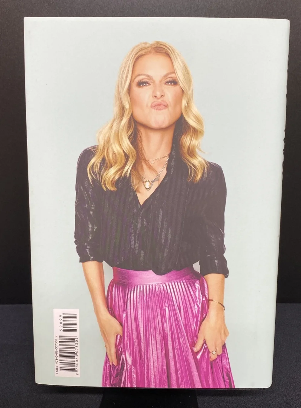 Kelly Ripa — Kelly Ripa Signed Live Wire 2022 Book Autographed 1st Edition HarperCollins Book, image 5