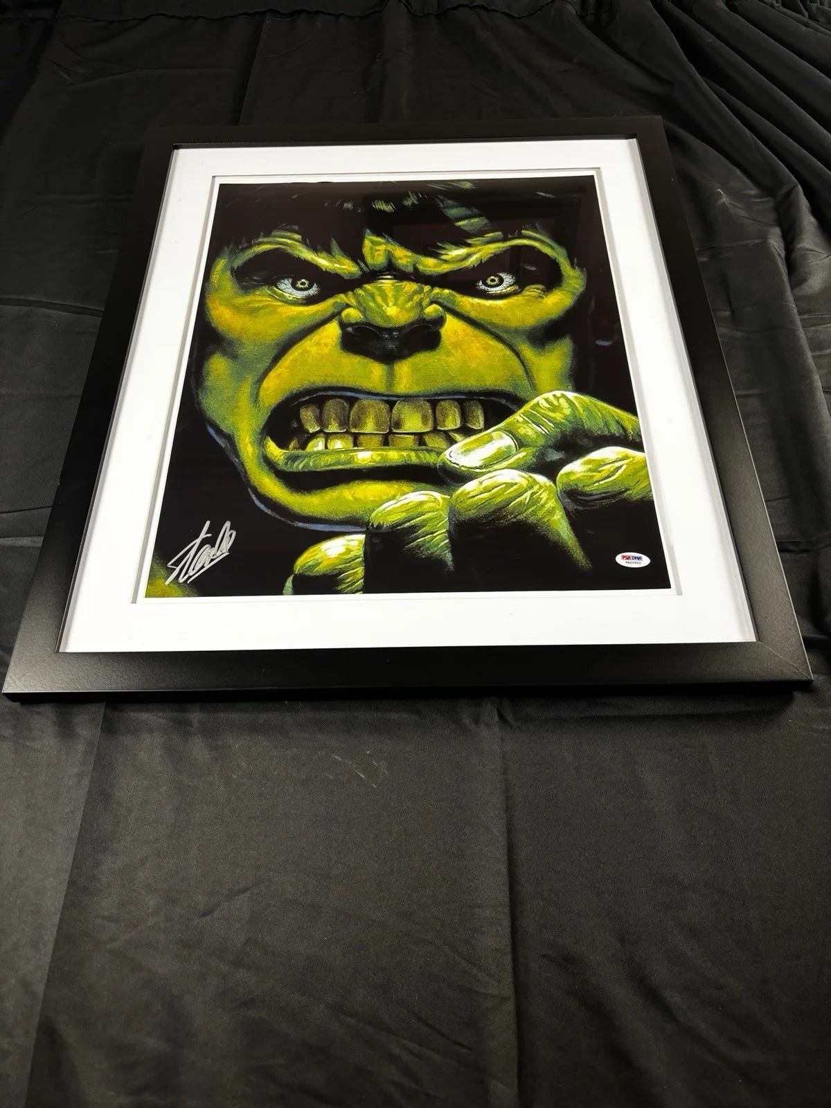 Stan Lee Signed Hulk Photograph The Incredible Hulk 26x22 PSA/DNA Certified, изображение 2