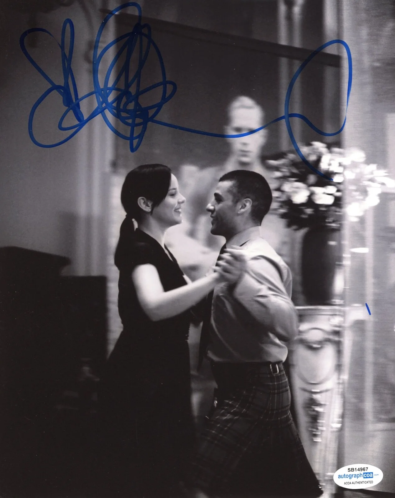 ABBIE CORNISH — Abbie Cornish signed Autographed "W.E." 8x10 Photo PROOF a SEXY Hot ACOA COA, изображение 3
