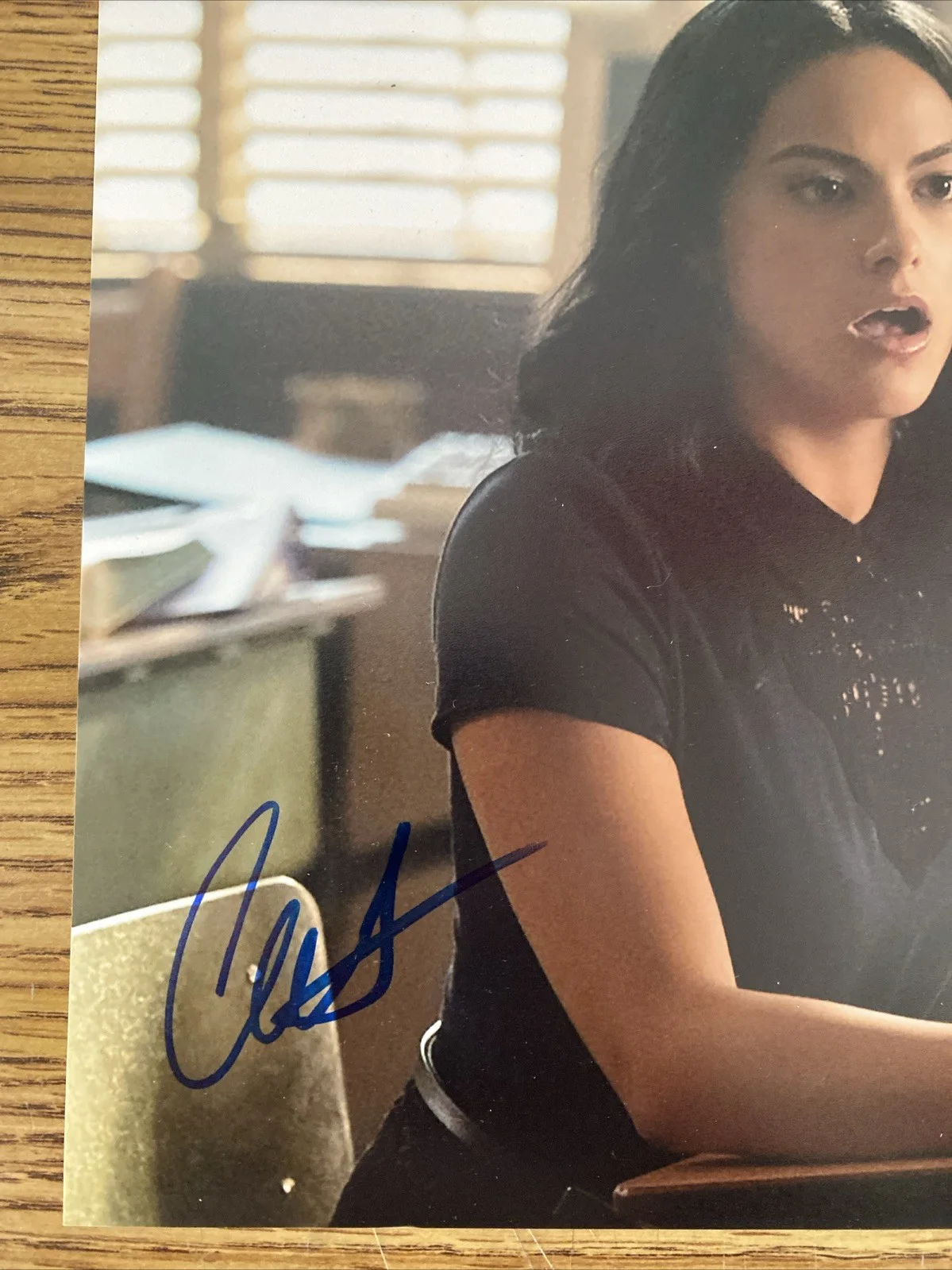 Lili Reinhart & Camila Mendes Autographed 8x10 Photo Riverdale Betty Veronica, изображение 2