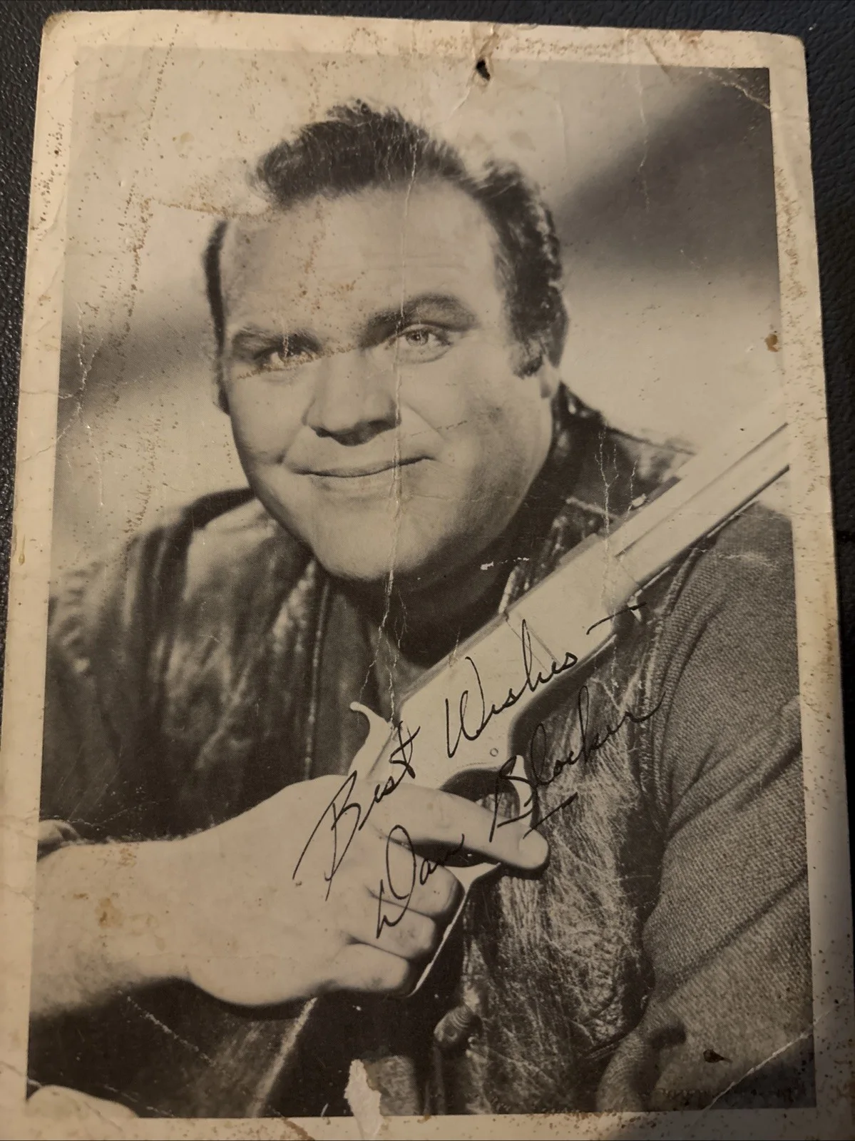 Signature Pictures, image 2