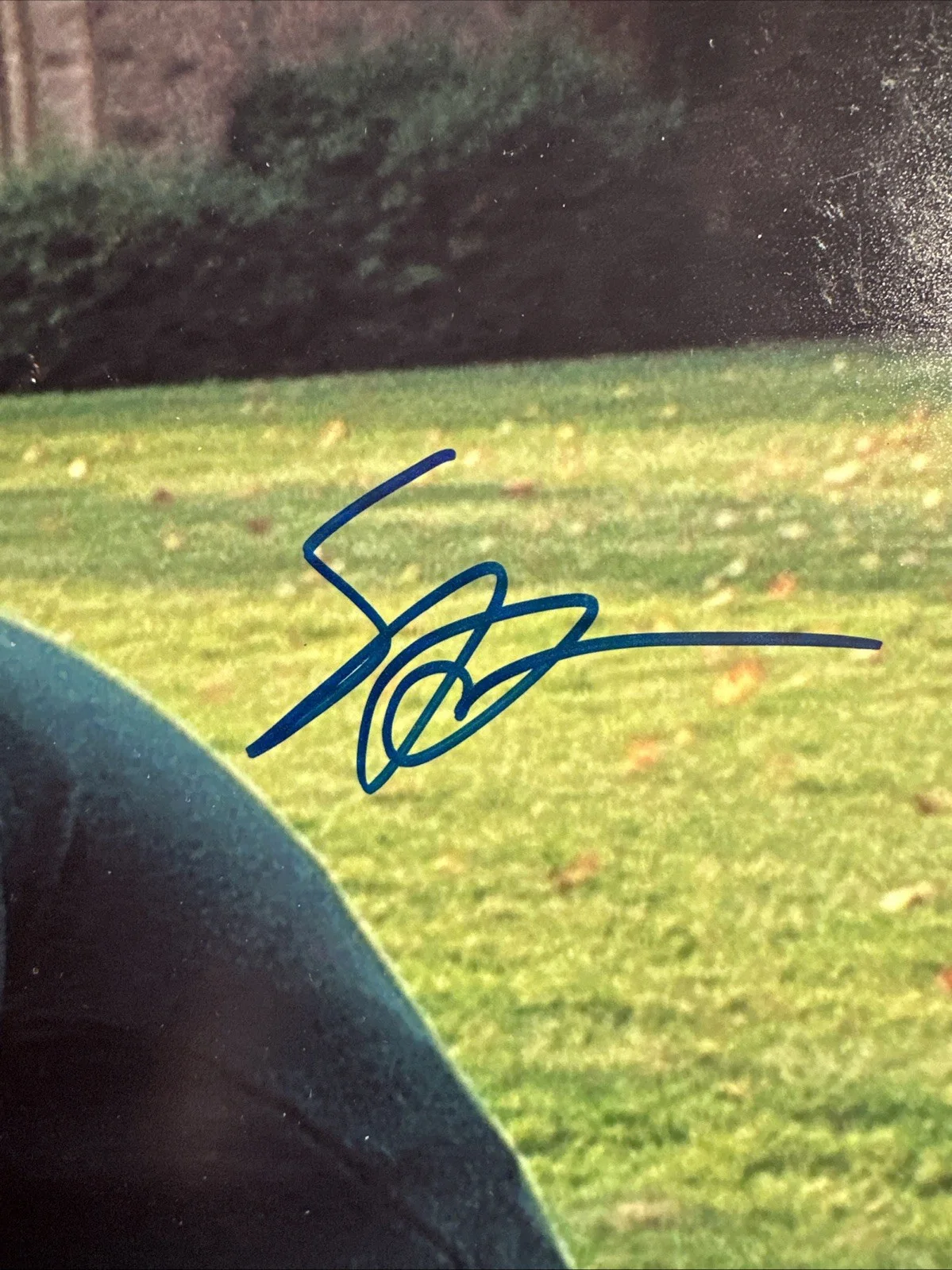 Sean Astin — Sean Astin - Rudy - 11 X 14 Autograph PSA, image 2