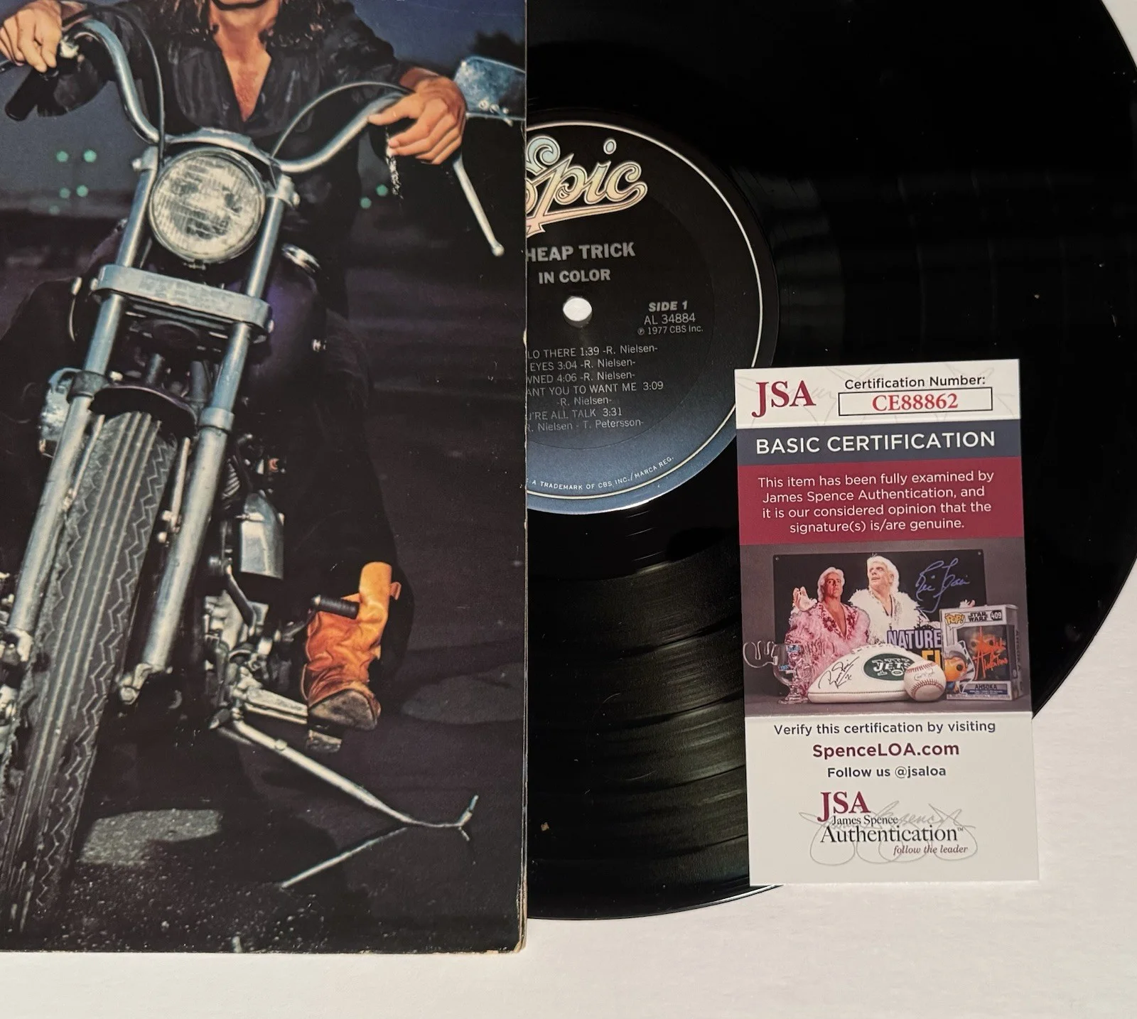 CHEAP TRICK ROBIN ZANDER SIGNED AUTOGRAPHED VINYL ALBUM LP WITH JSA COA, изображение 3