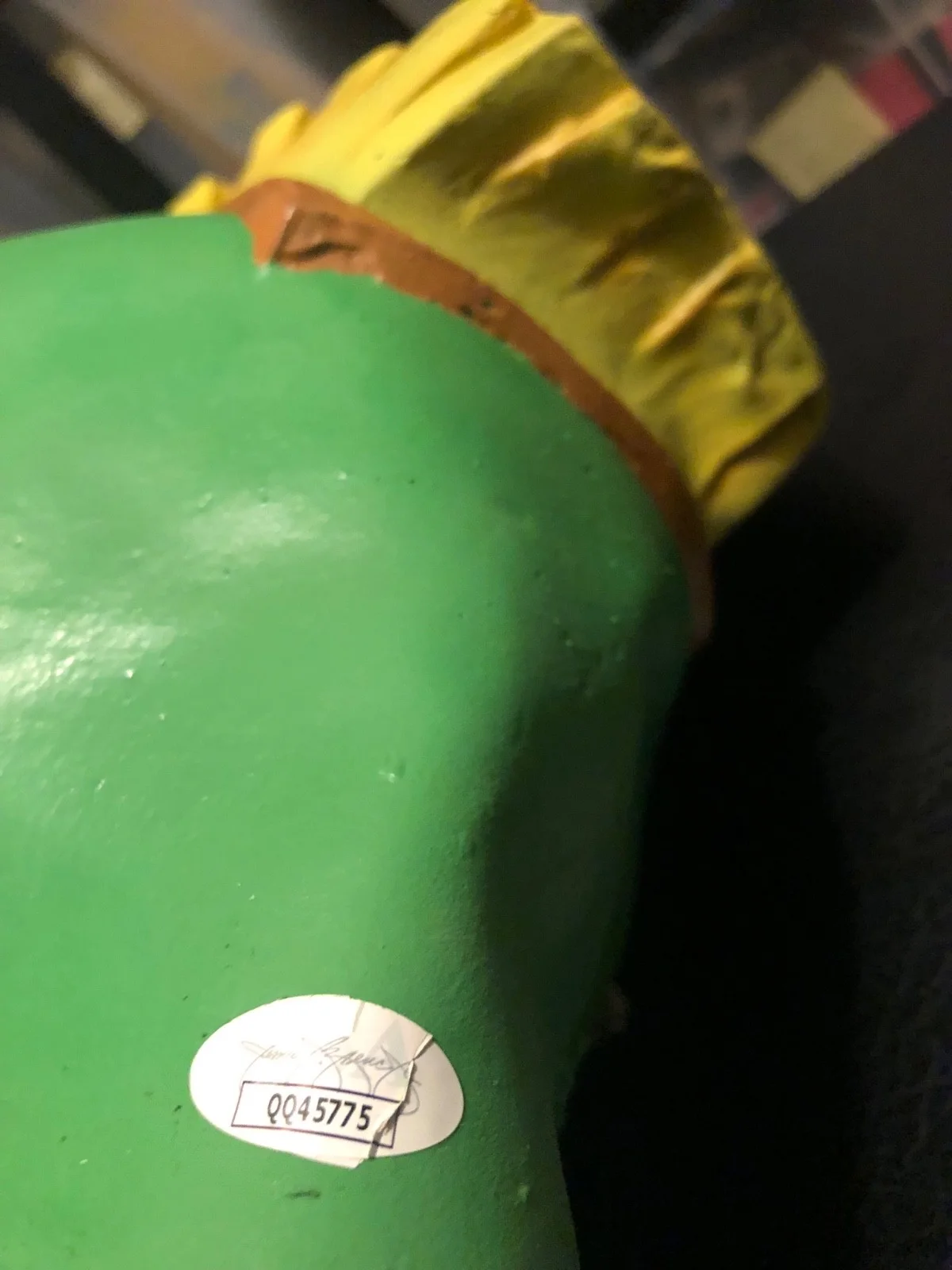 Eric Bauza — Eric Bauza Marvin The Martian Voice Actor Signed Latex Mask JSA COA RARE A, image 3