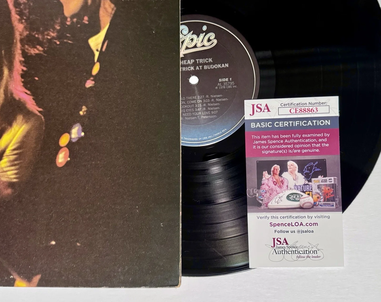 CHEAP TRICK ROBIN ZANDER HAND SIGNED AUTOGRAPHED VINYL ALBUM LP +JSA COA, изображение 2