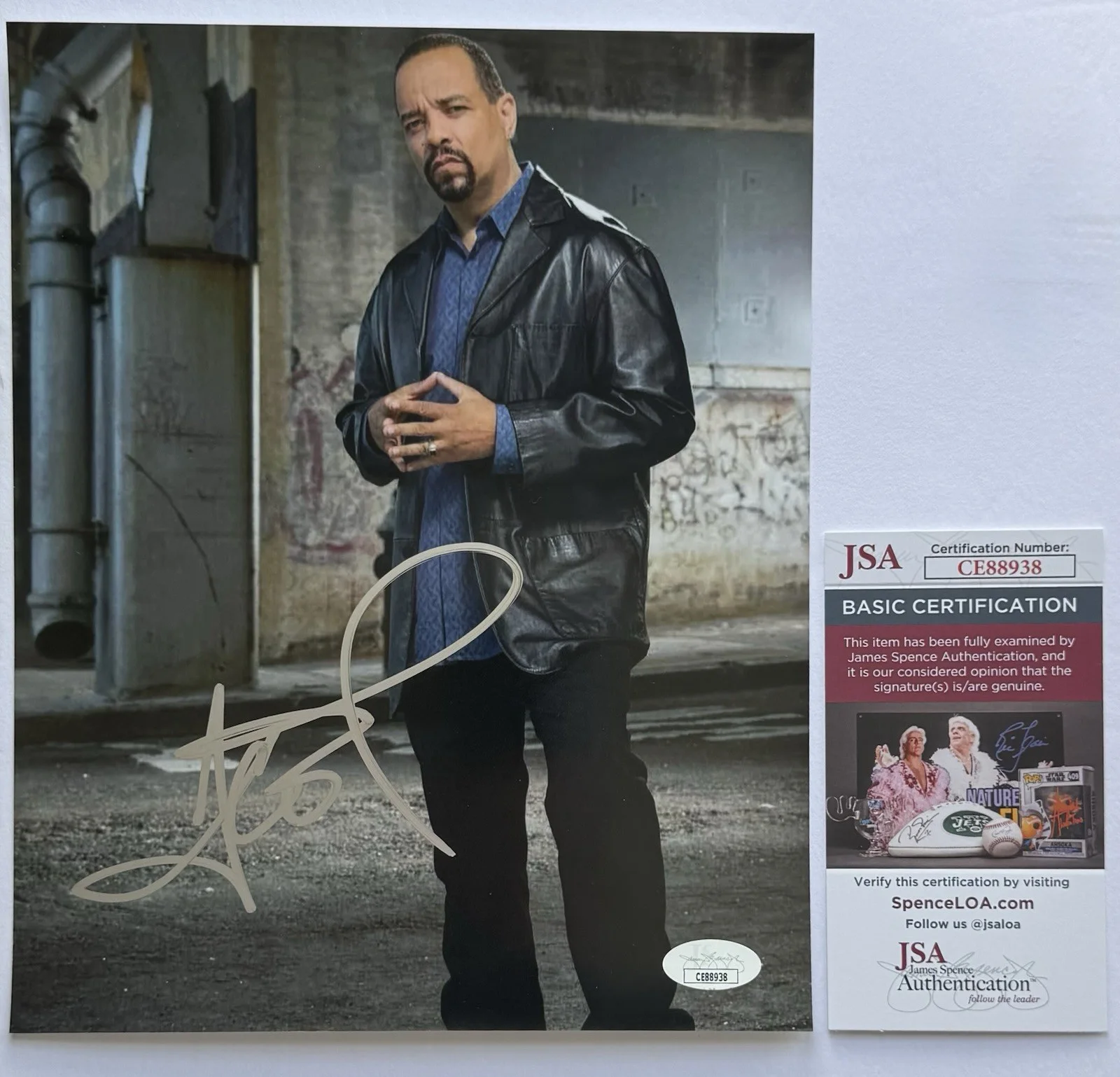 ICE-T — ICE-T HAND SIGNED AUTOGRAPH "LAW & ORDER: SVU" 8X10 PHOTO +JSA COA RAP LEGEND