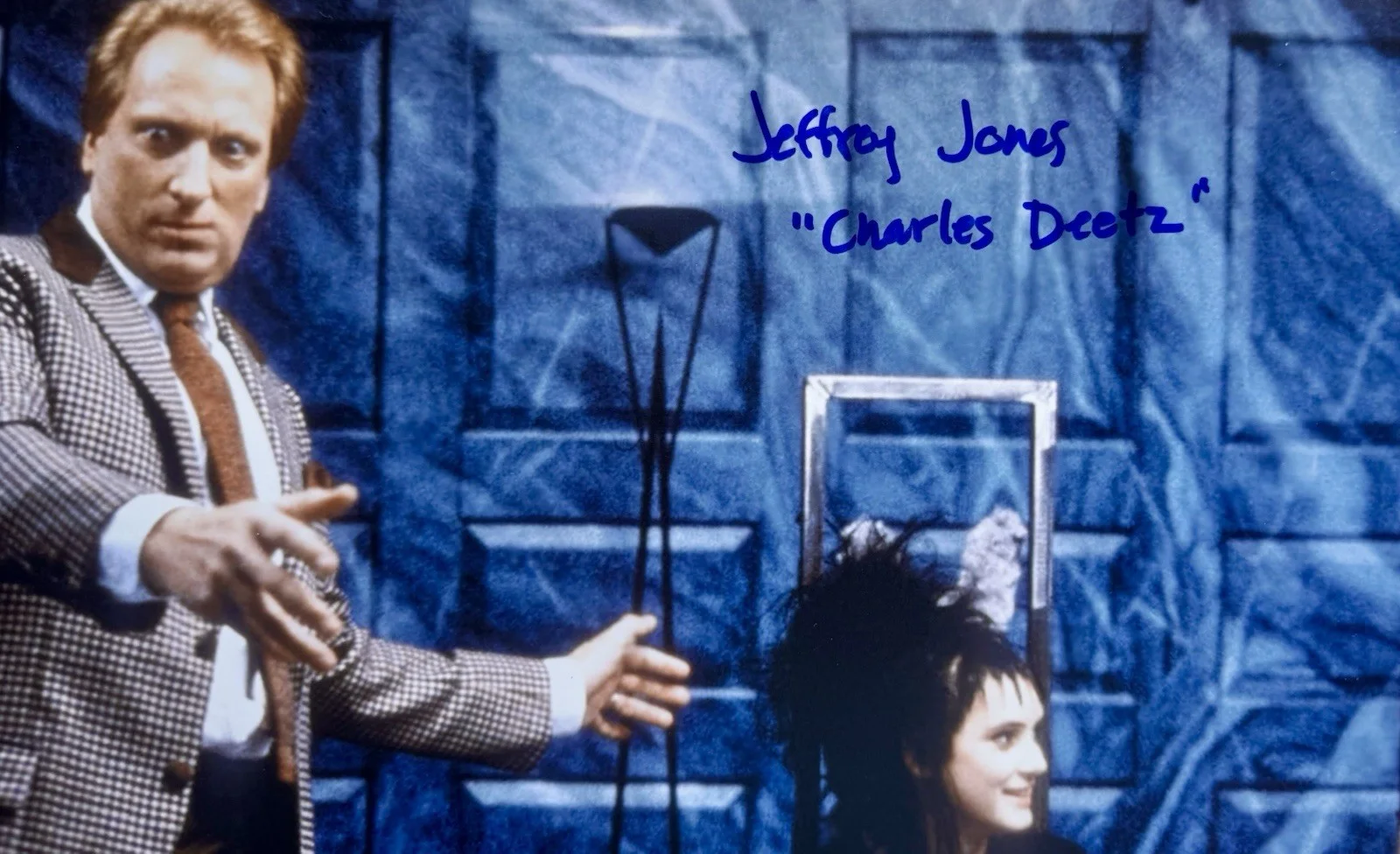 JEFFREY JONES — JEFFREY JONES HAND SIGNED AUTOGRAPH "BEETLEJUICE" 11X14 PHOTO +JSA COA, изображение 2