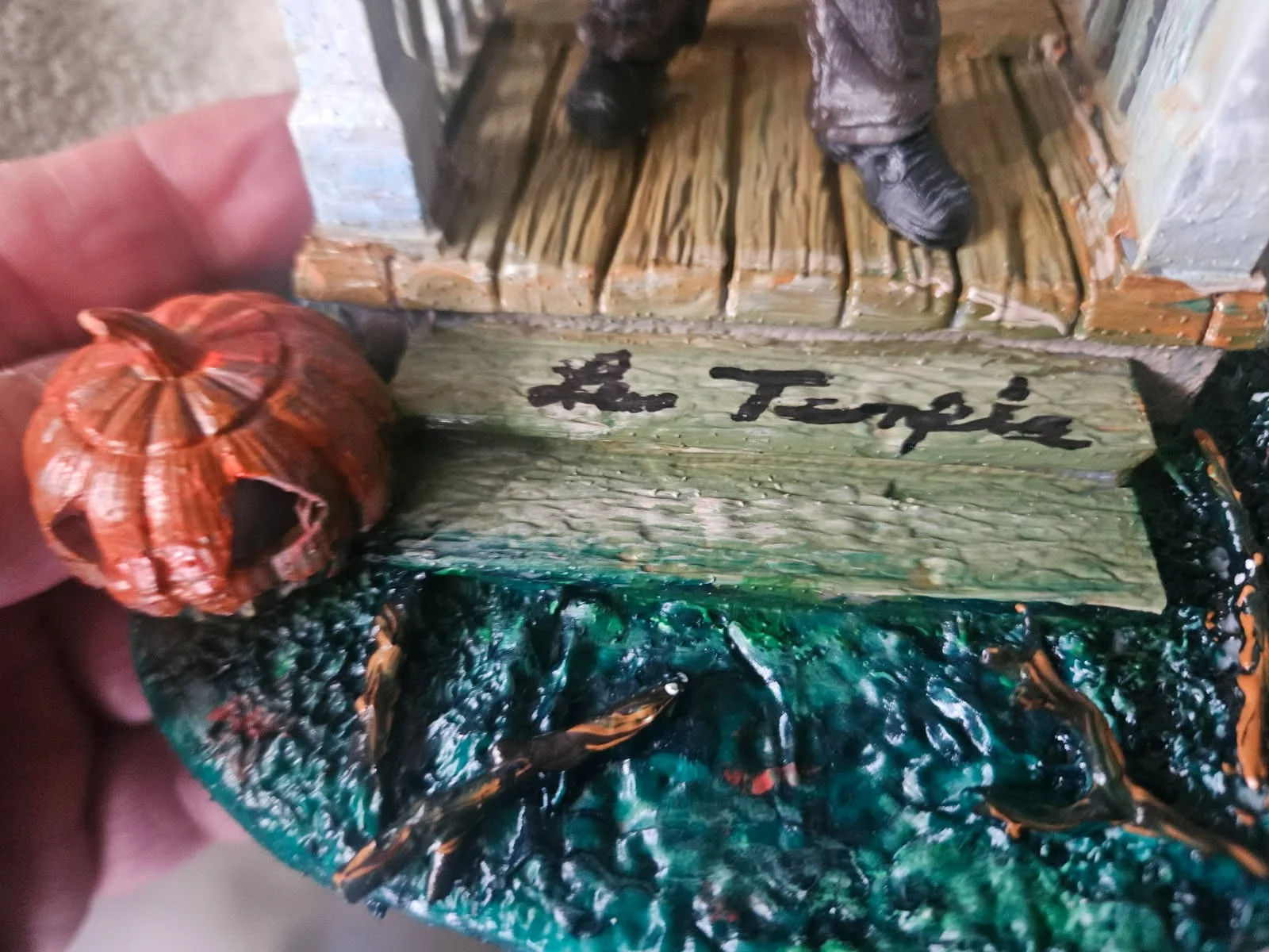 Lew Temple — Walking Dead Friday 13, Halloween Lew Temple autographed Statue, image 2
