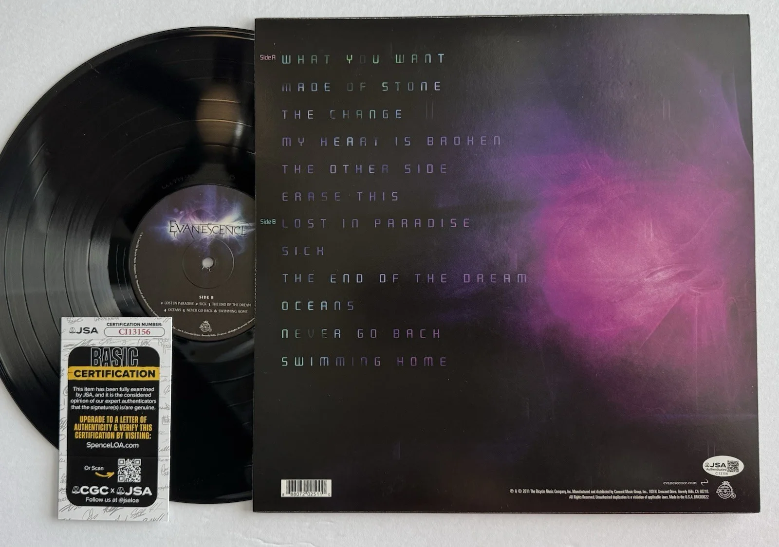 AMY LEE HAND SIGNED EVANESCENCE VINYL AUTOGRAPHED WITH JSA COA, image 5