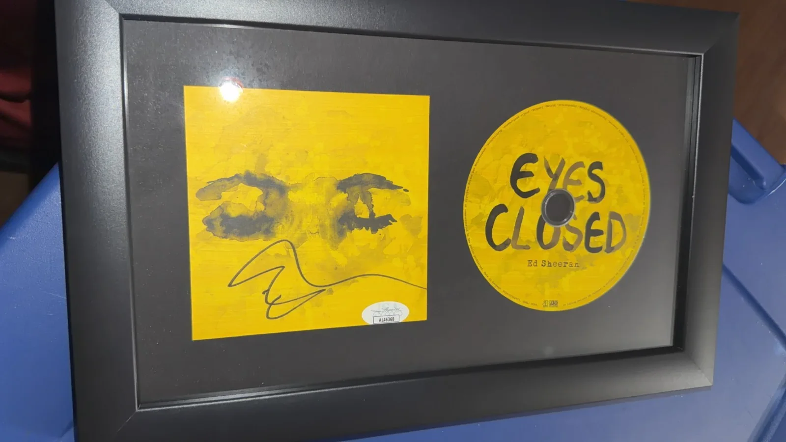 Ed Sheeran Signed “Eyes Closed” Framed CD Display JSA Authenticated, image 3