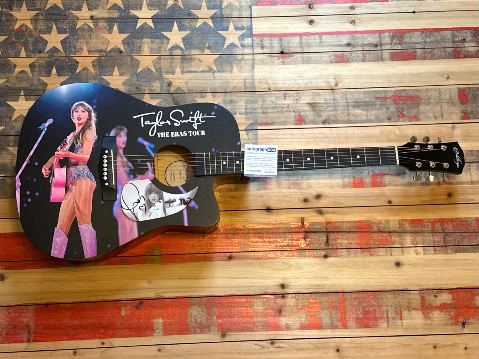 🚨Rare TAYLOR SWIFT Signed CUSTOM FULL SIZE Acoustic Guitar Country ACOA 🚨🚨🎸, изображение 3