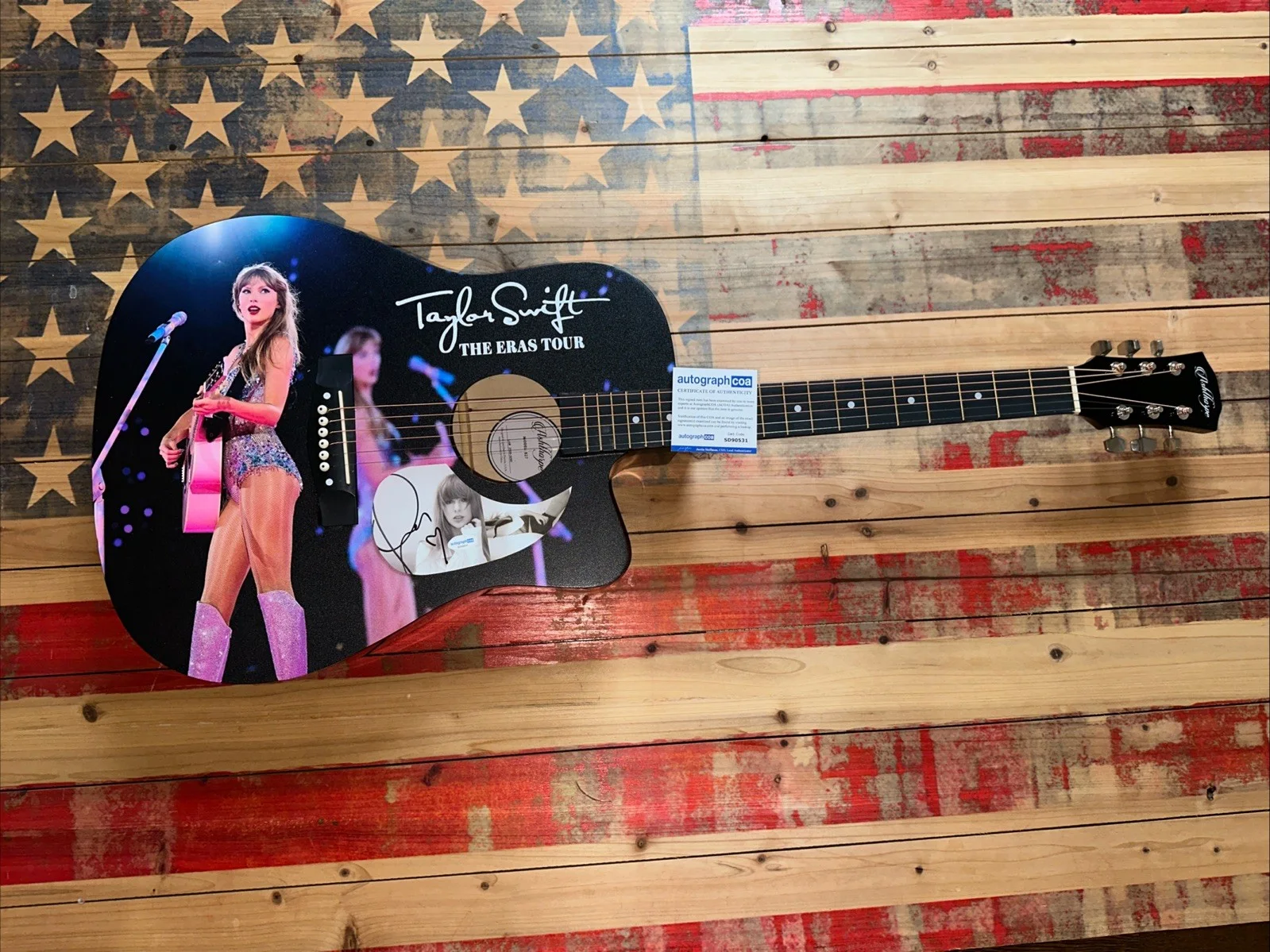 🚨Rare TAYLOR SWIFT Signed CUSTOM FULL SIZE Acoustic Guitar Country ACOA 🚨🚨🎸, image 3