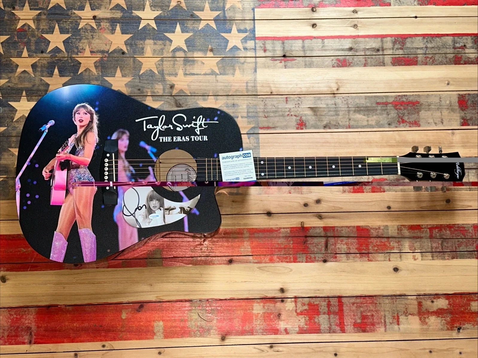 🚨Rare TAYLOR SWIFT Signed CUSTOM FULL SIZE Acoustic Guitar Country ACOA 🚨🚨🎸, изображение 4