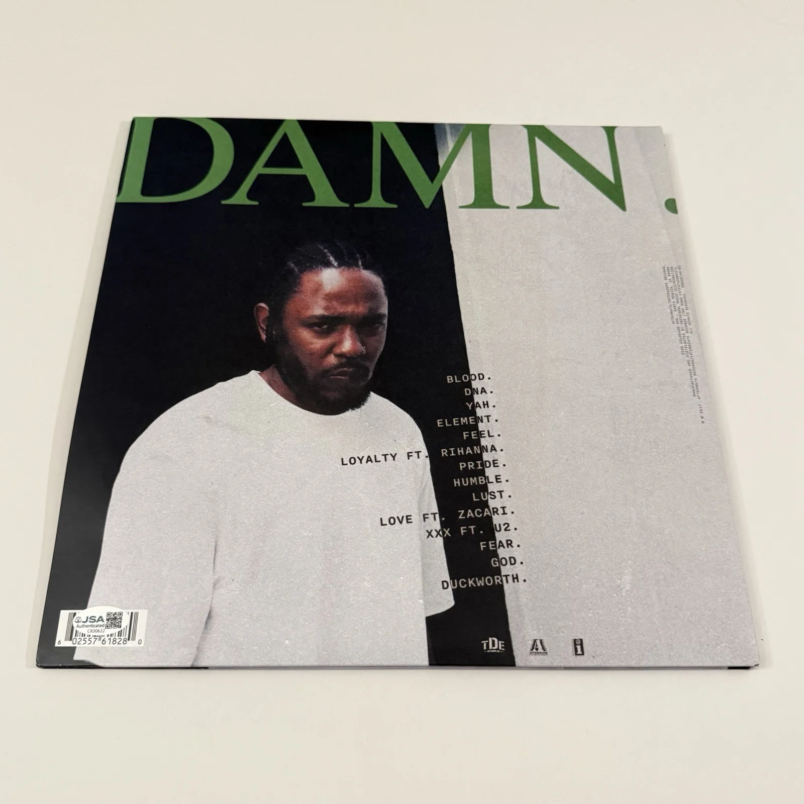 THE ALCHEMIST SIGNED DAMN VINYL RECORD KENRICK LAMAR JSA COA, изображение 2