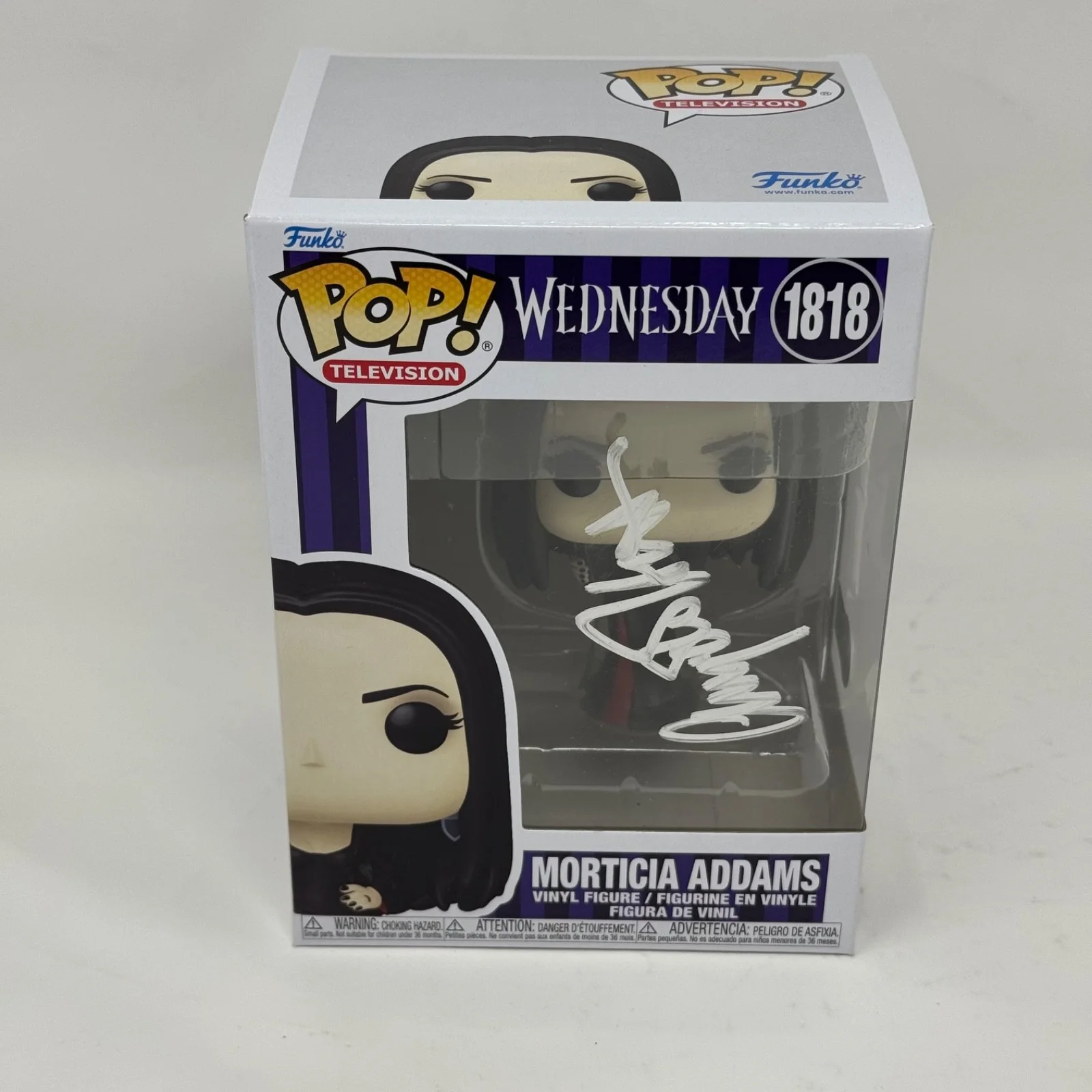 Anjelica Huston — Anjelica Huston Signed The Addams Family Morticia Addams Funko Pop Beckett COA, изображение 2