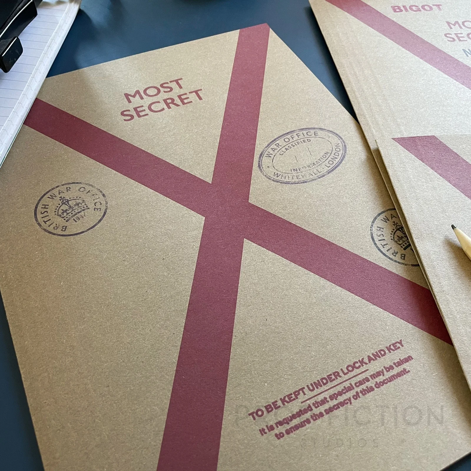 Prop Cosplay Top Secret Wartime Operation Files / 3 x WW2 Mission Folder Set, изображение 3