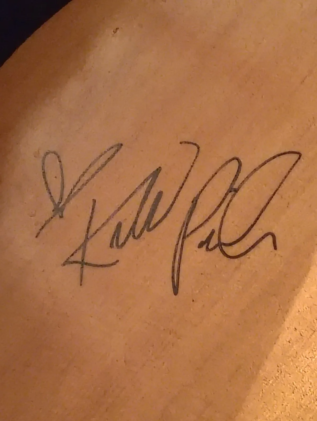 Autographed Gretchen Wilson Signed Acoustic Guitar, image 4