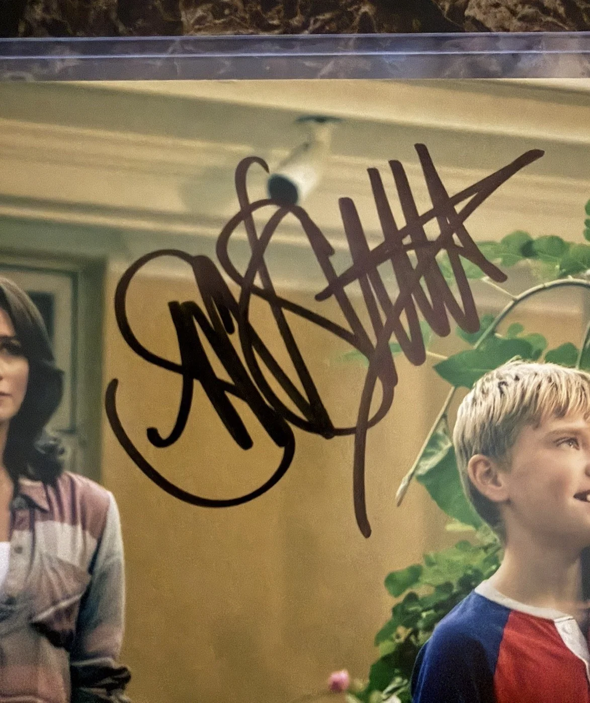 SHANTEL VANSANTEN — SHANTEL VANSANTEN Signed 8x10 Photo The Boys Becca Butcher Autograph w/JSA COA, изображение 2