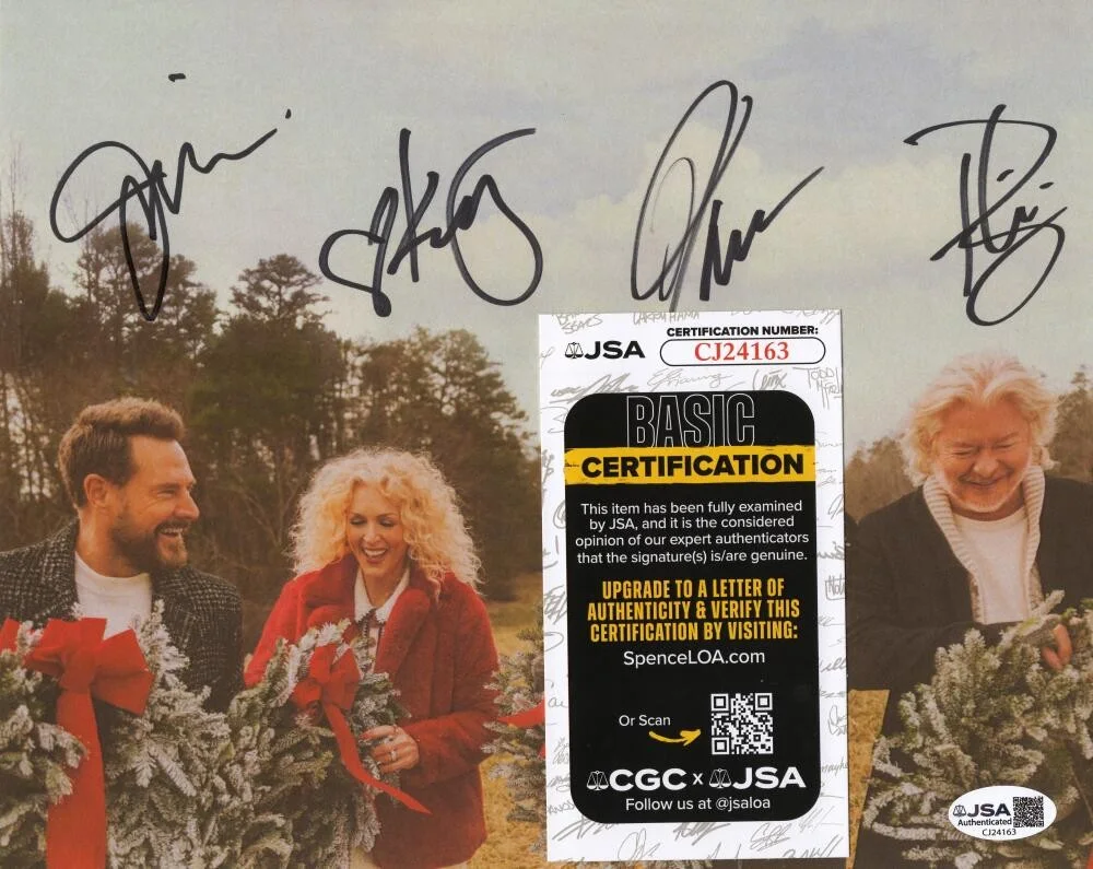 Karen Fairchild, Karen Schlapman, Philip Sweet, Jimi Westbrook — Little Big Town Full Band Signed Autograph 8x10 Photo - Country Music w/ JSA COA, изображение 2