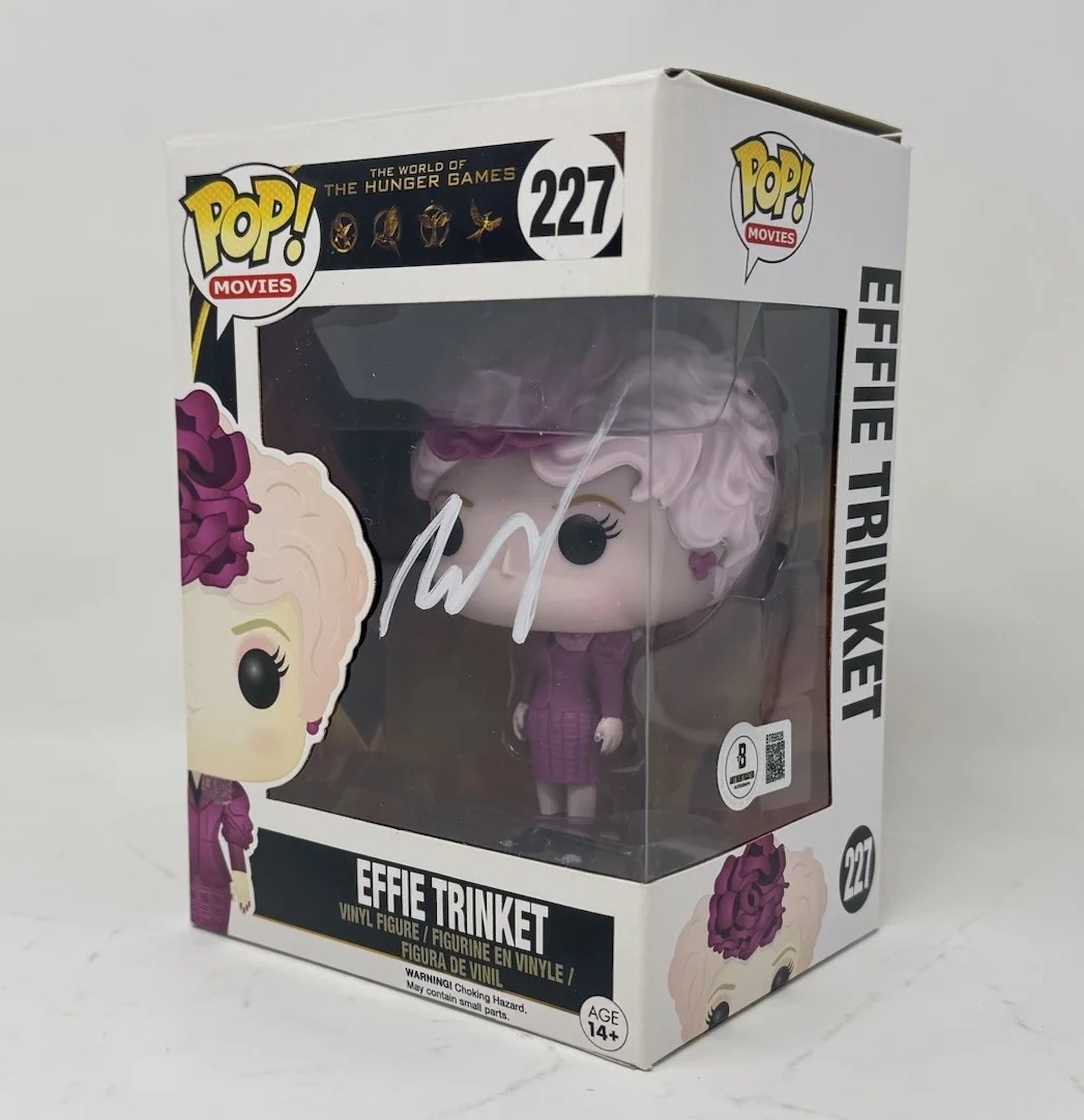 Elizabeth Banks — Elizabeth Banks Signed The Hunter Games Effie Trinket Funko Pop 227 Beckett COA, изображение 3