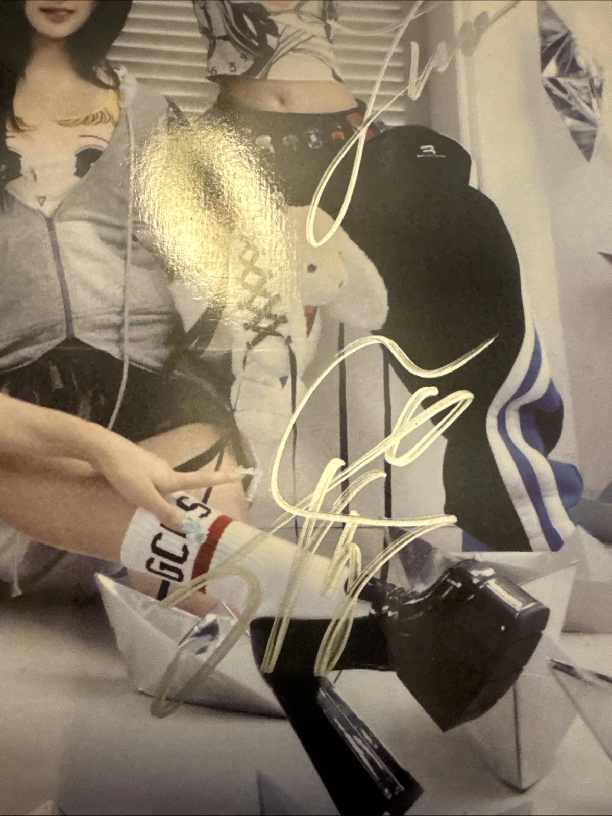 KISS OF LIFE 4th Mini Album "224" SIGNED ALL MEMBERS (Magazine Ver.) MWAVE KPOP, изображение 5