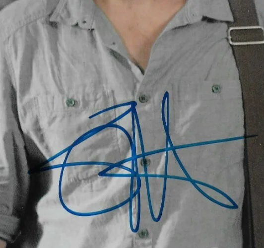 Meaghan Rath — Signed Meaghan Rath Sam Huntington Being Human 8x10 Photo w JSA Authentication, image 4