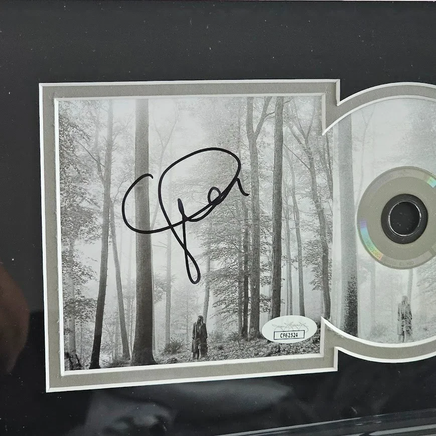 Taylor Swift — Taylor Swift Signed Autographed Folklore CD JSA Certified COA Eras Showgirl, image 2
