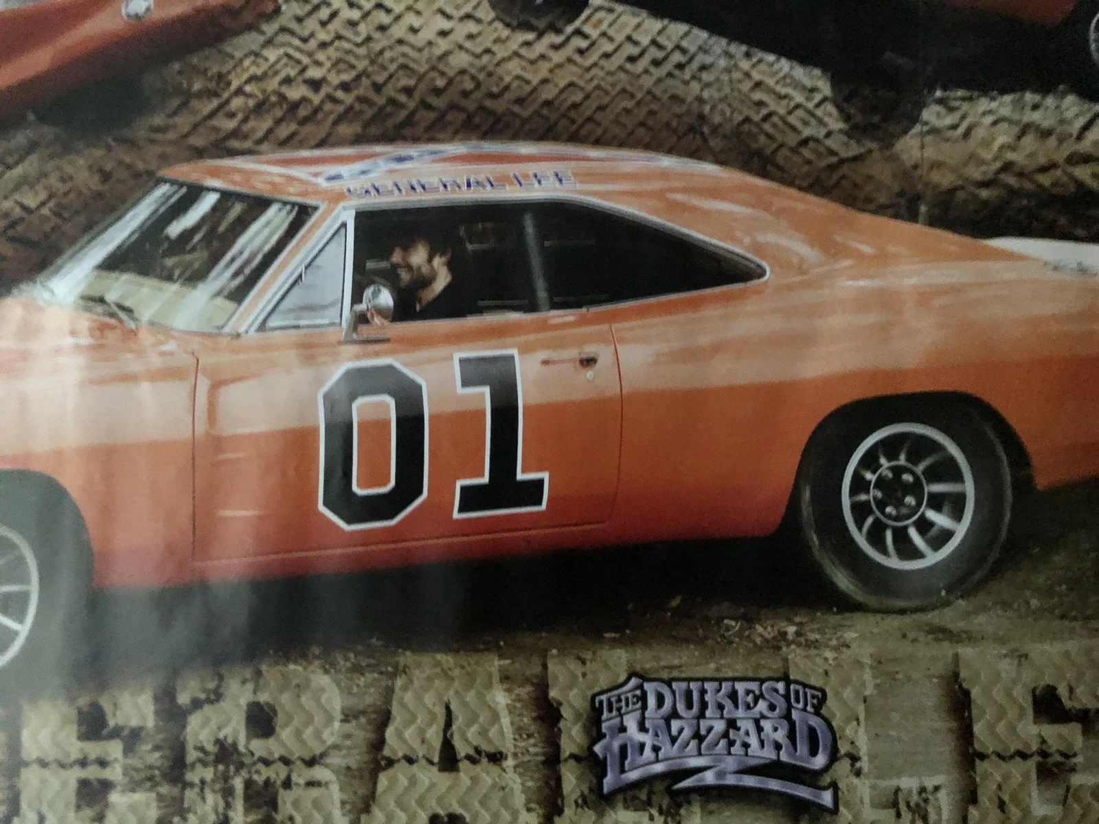 Vintage 2001 The Dukes of Hazzard General Lee Poster 34x23”, изображение 3