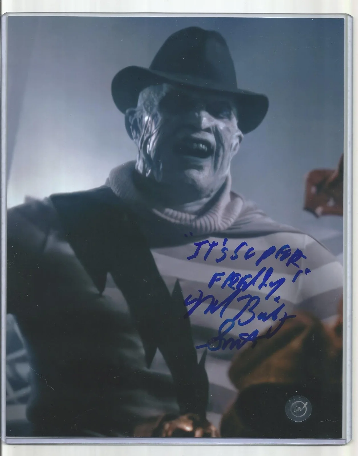 MICHAEL BAILEY SMITH — NIGHTMARE ON ELM STREET 5 8X10 AUTOGRAPH! MICHAEL B. SMITH AS SUPER FREDDY!
