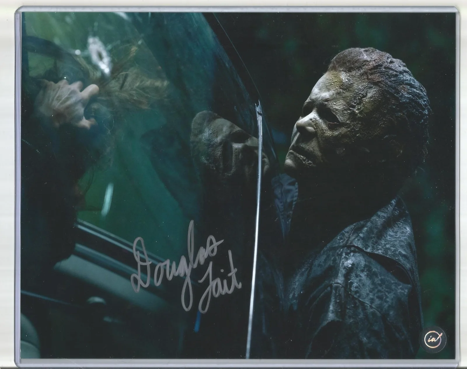 DOUGLAS TAIT — HALLOWEEN KILLS 8X10 AUTOGRAPH! DOUGLAS TAIT AS THE SHAPE!! CERTIFIED