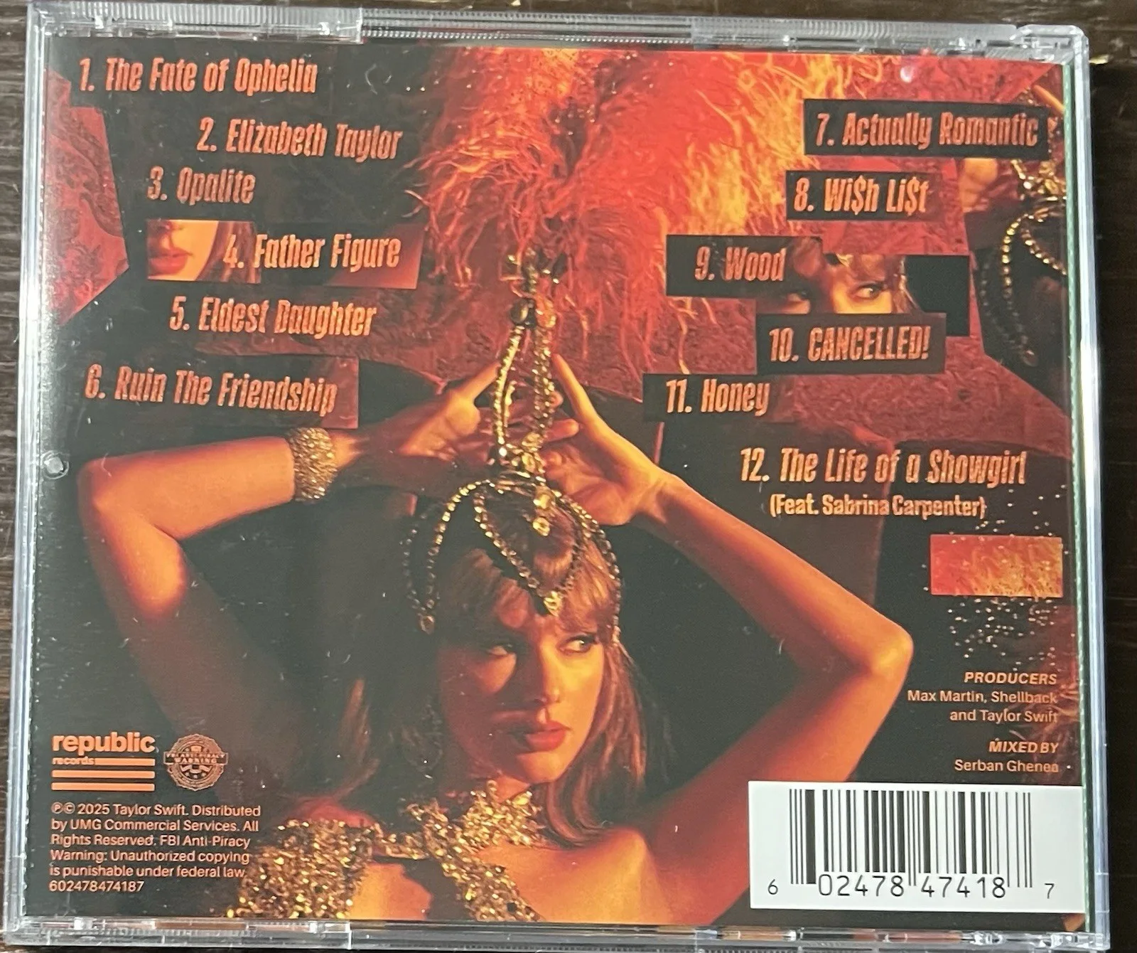 New Taylor Swift The Life of a Showgirl CD with Hand Signed Photo, изображение 5