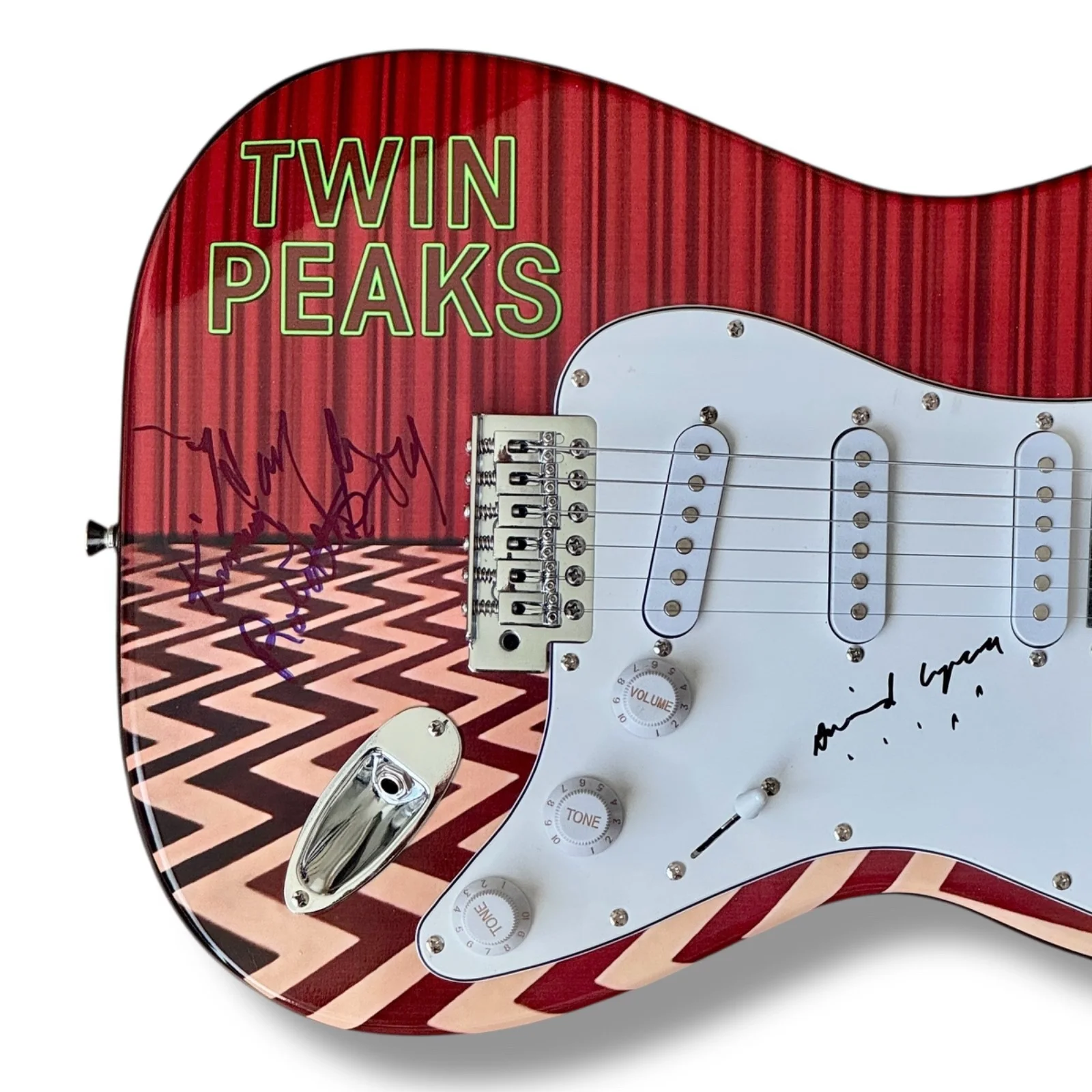 David Lynch, Kimmy Robertson, Harry Goaz, Sabrina S. Sutherland — Twin Peaks Signed Guitar Custom JSA COA David Lynch Kimmy Robertson Harry Goaz, image 2